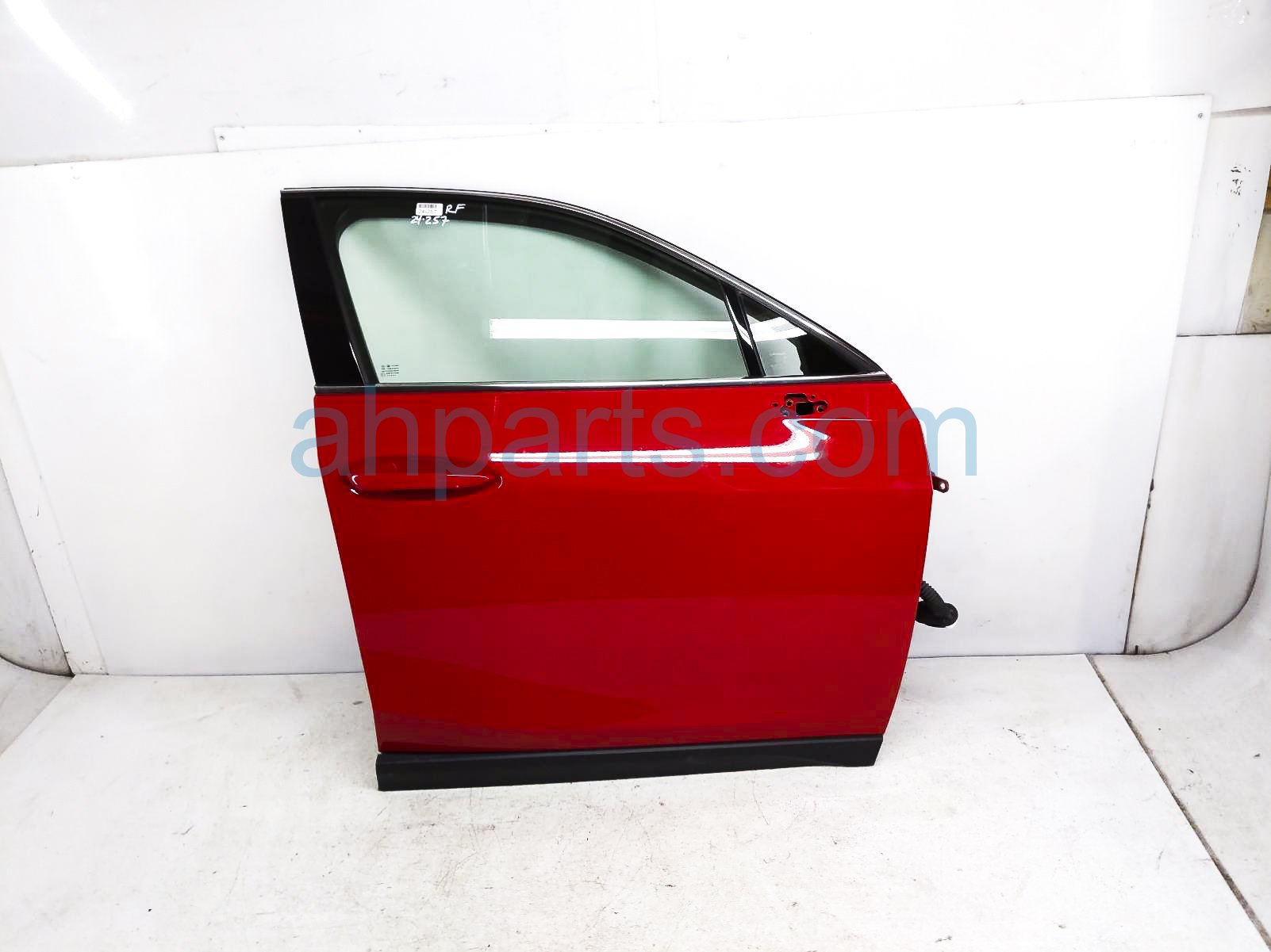 $850 Lexus FR/RH DOOR - RED - NO INSIDE TRIM $850 Lexus FR/RH DOOR - RED - NO INSIDE TRIM