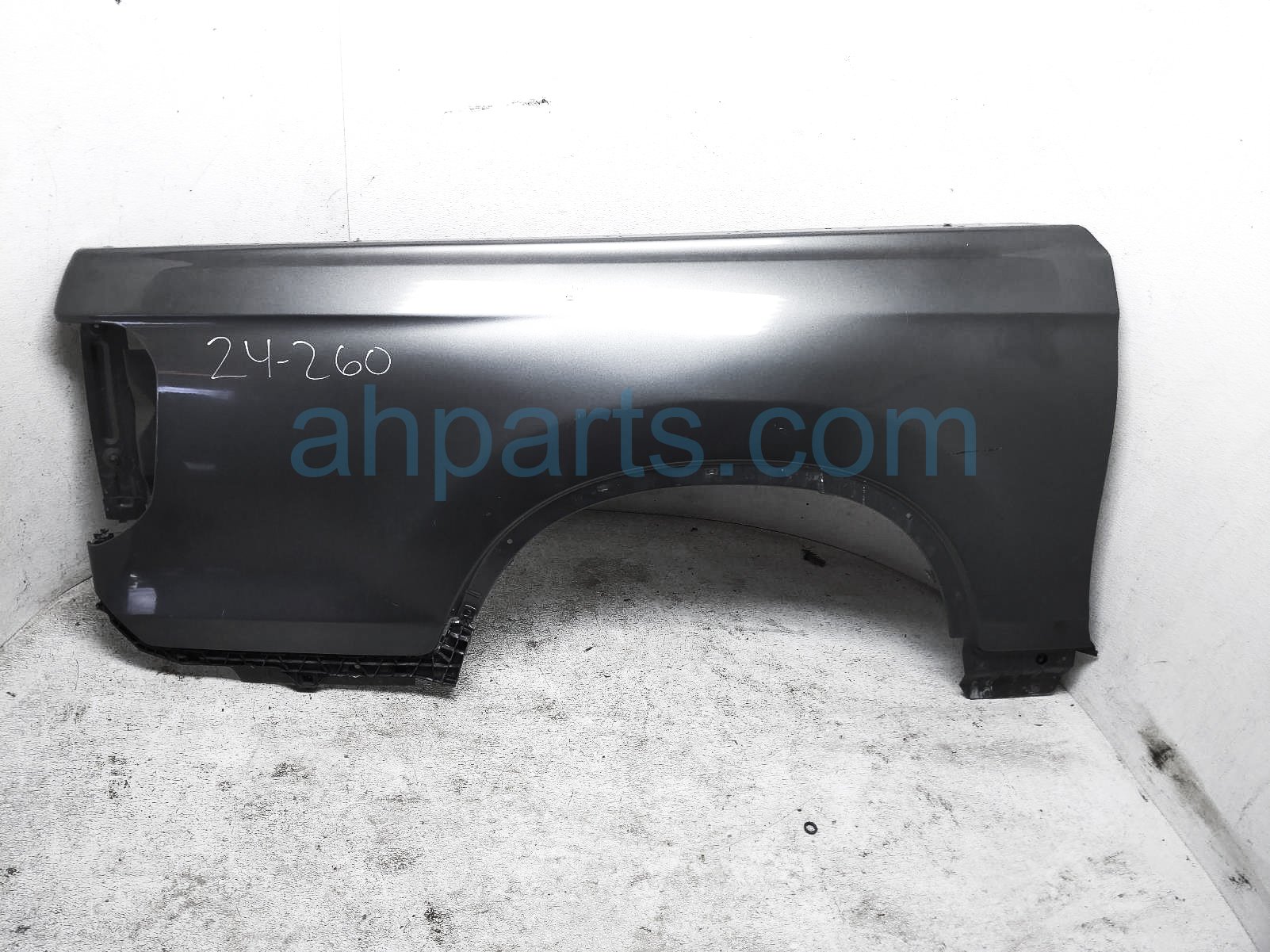 $295 Honda RH QUARTER PANEL - GREY **BONDO $295 Honda RH QUARTER PANEL - GREY **BONDO