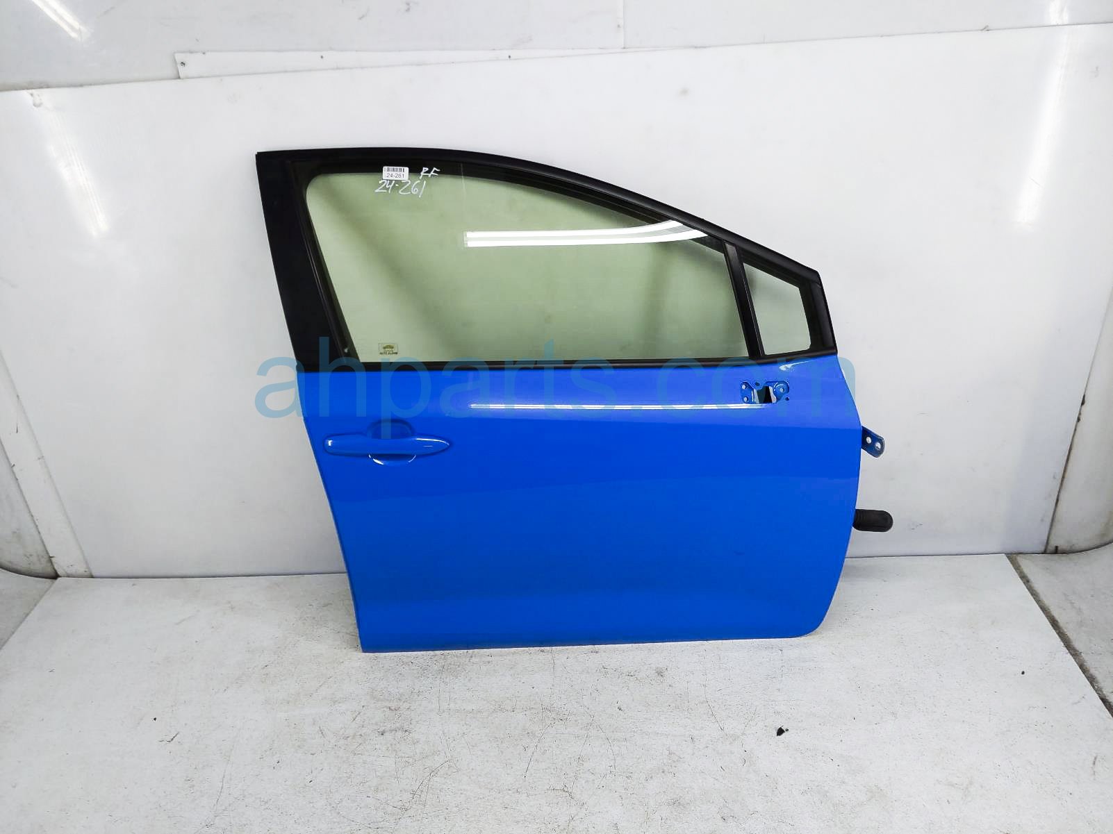 $700 Toyota FR/RH DOOR - BLUE - NO MIRROR/TRIM * $700 Toyota FR/RH DOOR - BLUE - NO MIRROR/TRIM *