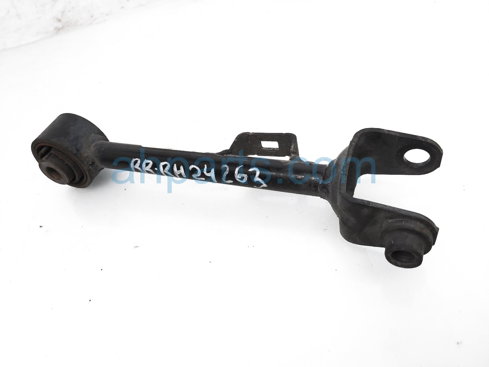 $25 Honda RR/RH UPPER CONTROL ARM $25 Honda RR/RH UPPER CONTROL ARM