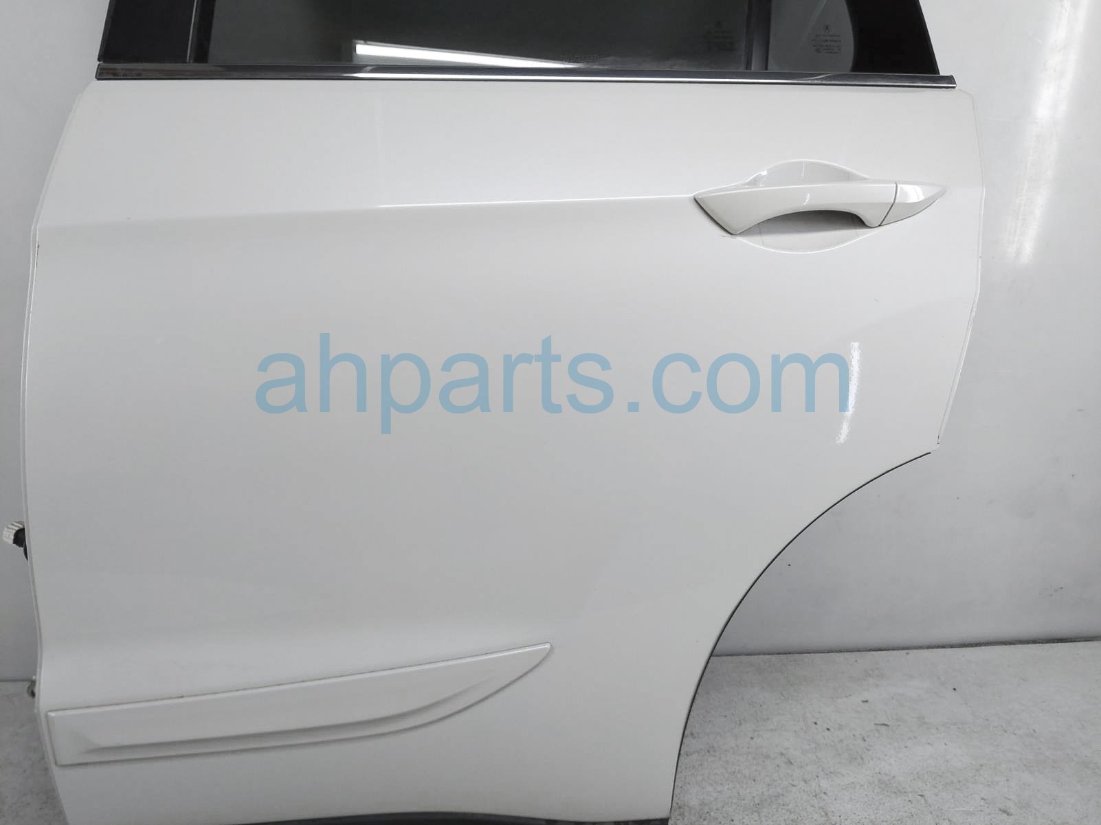 Sold 2017 Acura RDX Rear Driver Door - White - No Inside Trim