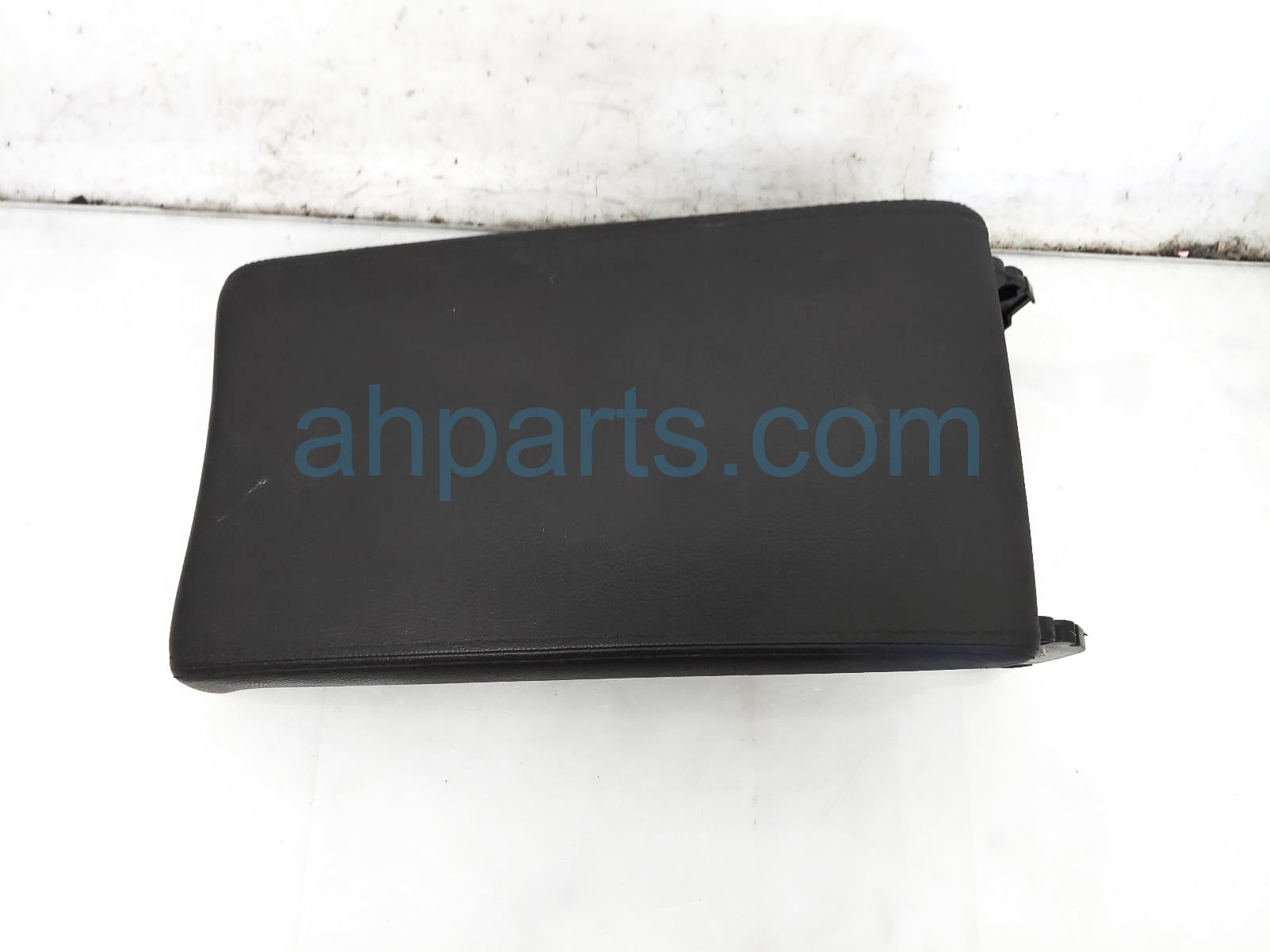 Sold 2017 Acura RDX Arm Rest Center Console Lid - Black 83450-TX4