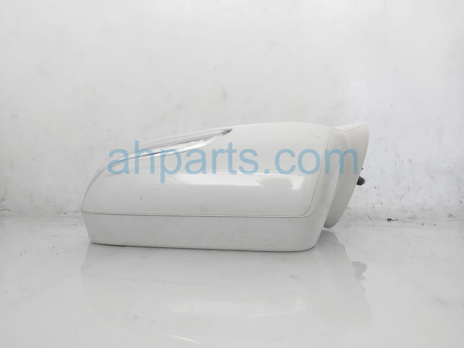 Sold 2017 Acura RDX Rear Driver Side View Mirror - White 76250-TX4