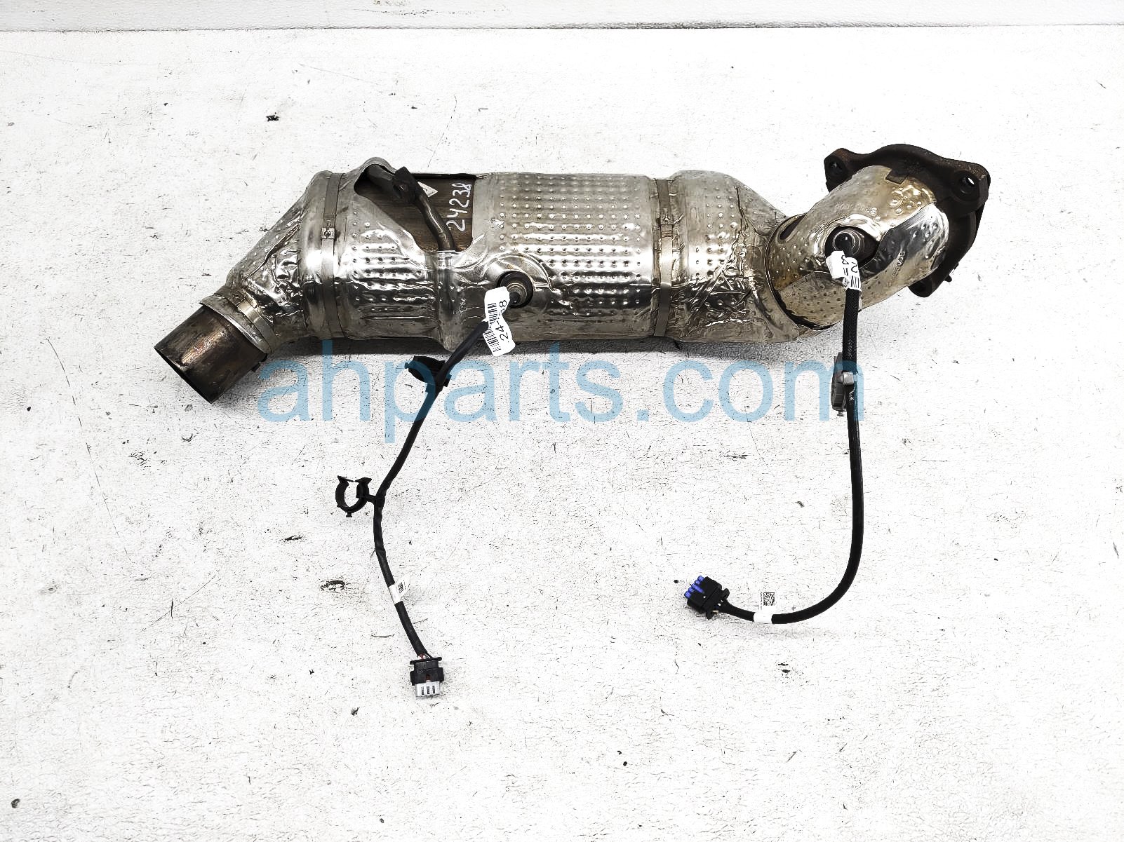 $599 Ford EXHAUST CONVERTER W/ O2 SENSORS $599 Ford EXHAUST CONVERTER W/ O2 SENSORS