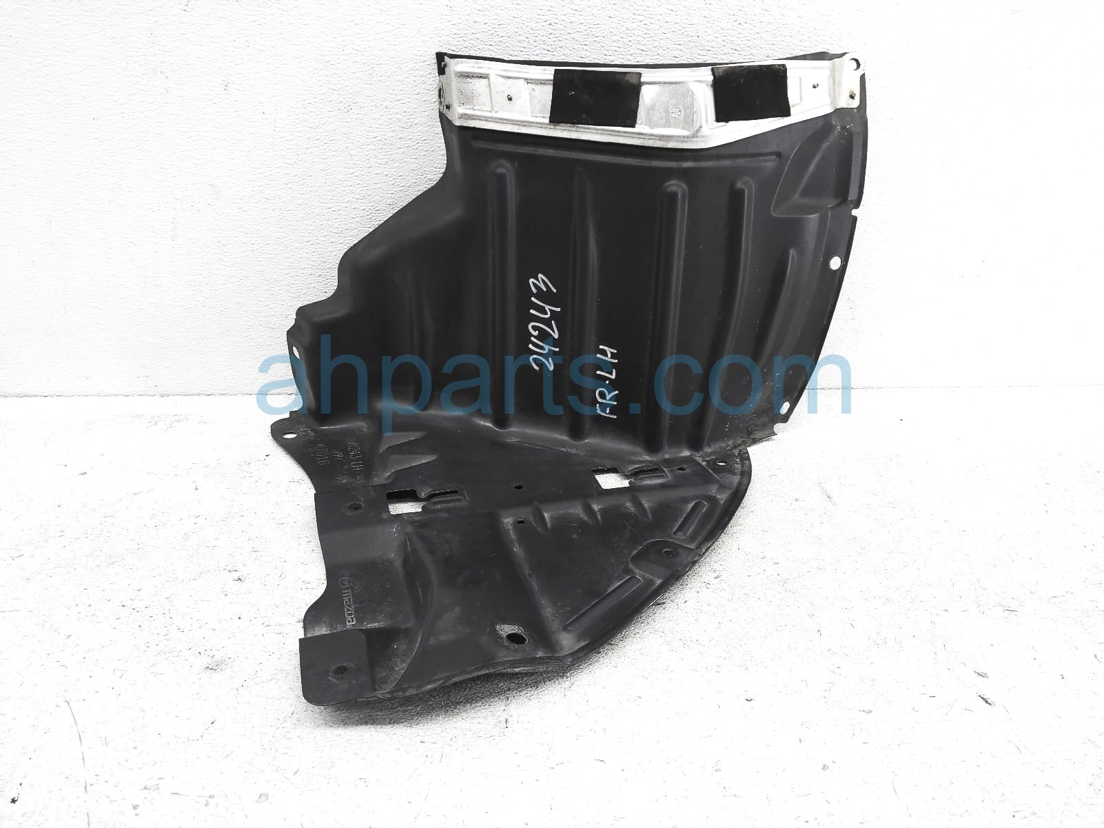 Sold 2021 Mazda Miata Front Driver Forward Inner Fender Liner N243