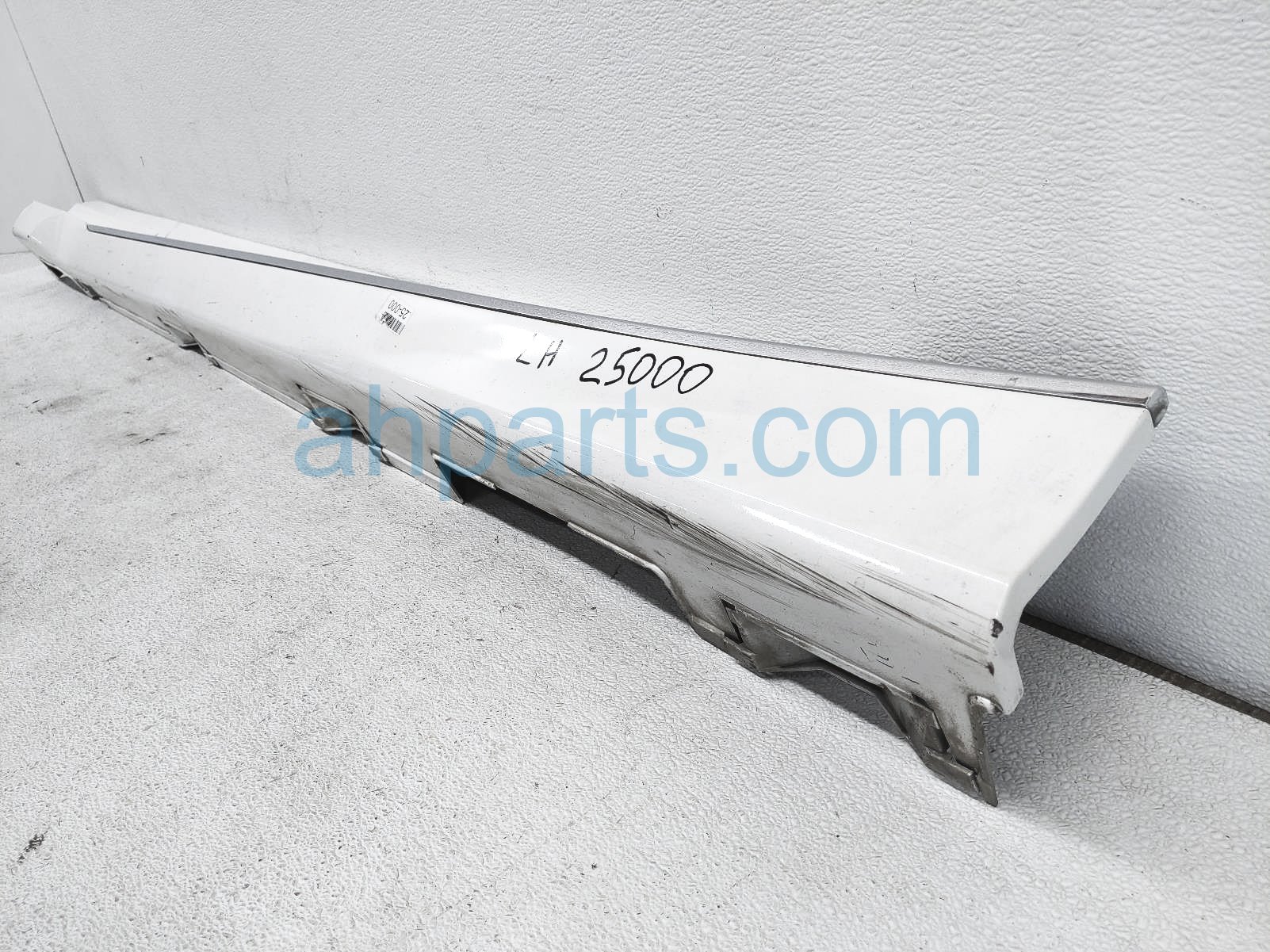 Sold 2018 Honda Accord Rocker Trim Driver Side Skirt / Molding