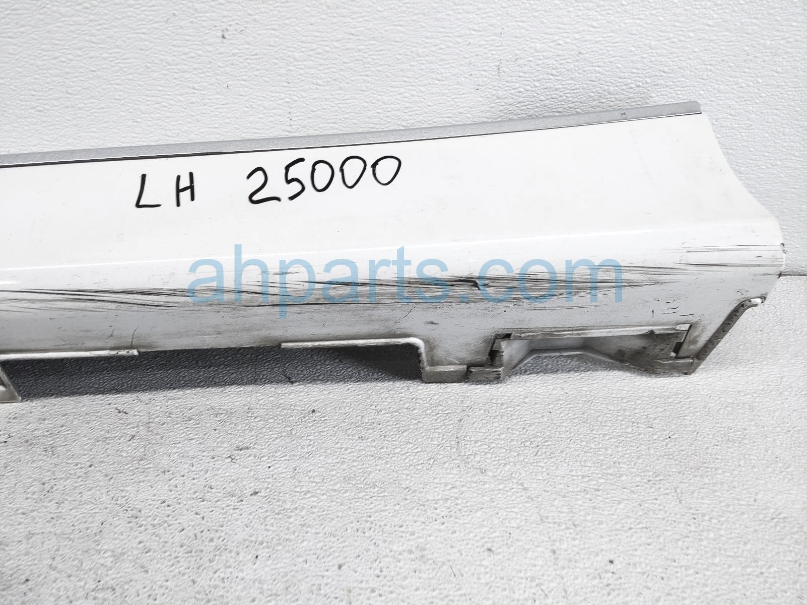 Sold 2018 Honda Accord Rocker Trim Driver Side Skirt / Molding