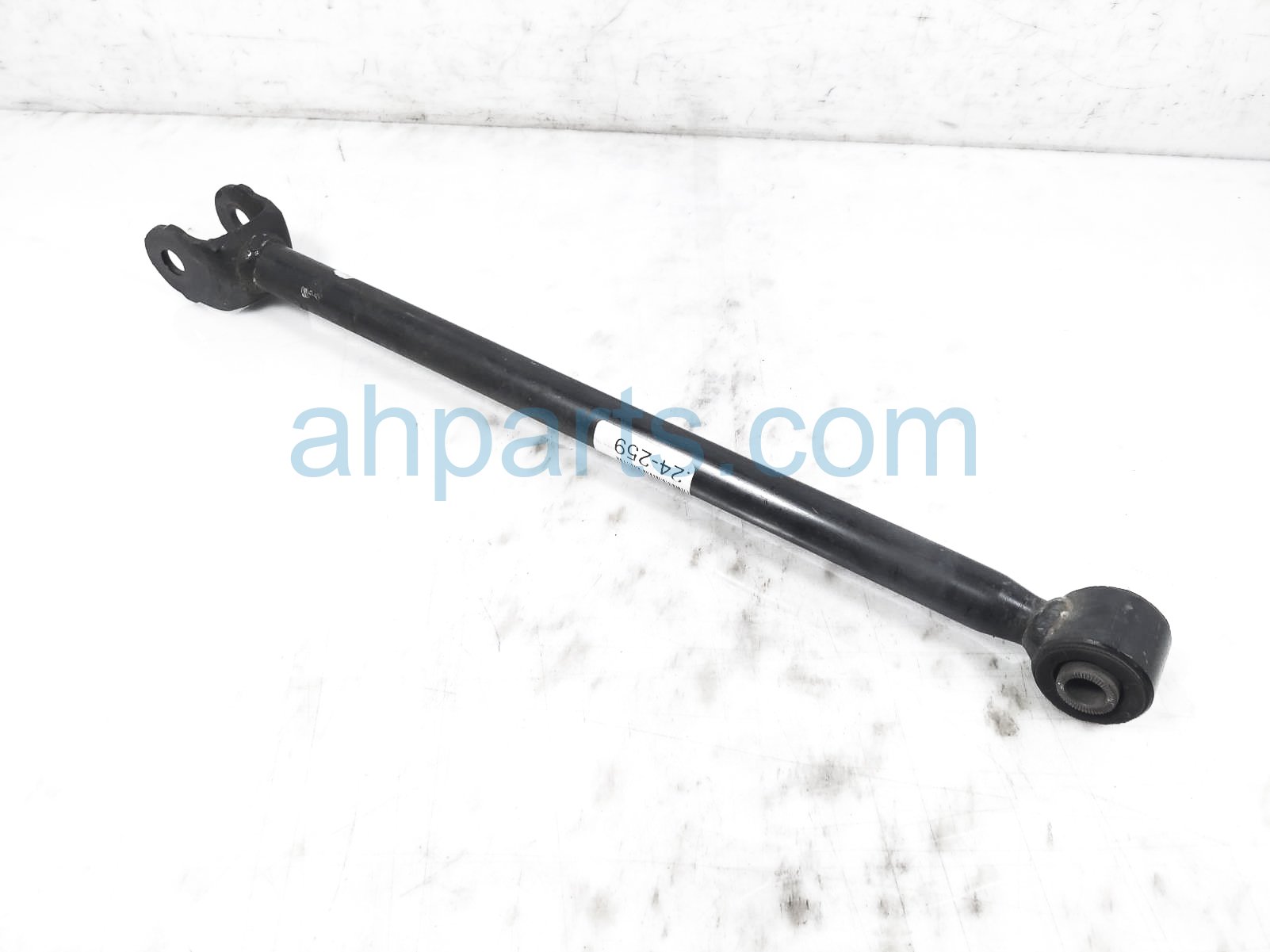 $65 Toyota RR/RH TRAILING CONTROL ARM $65 Toyota RR/RH TRAILING CONTROL ARM