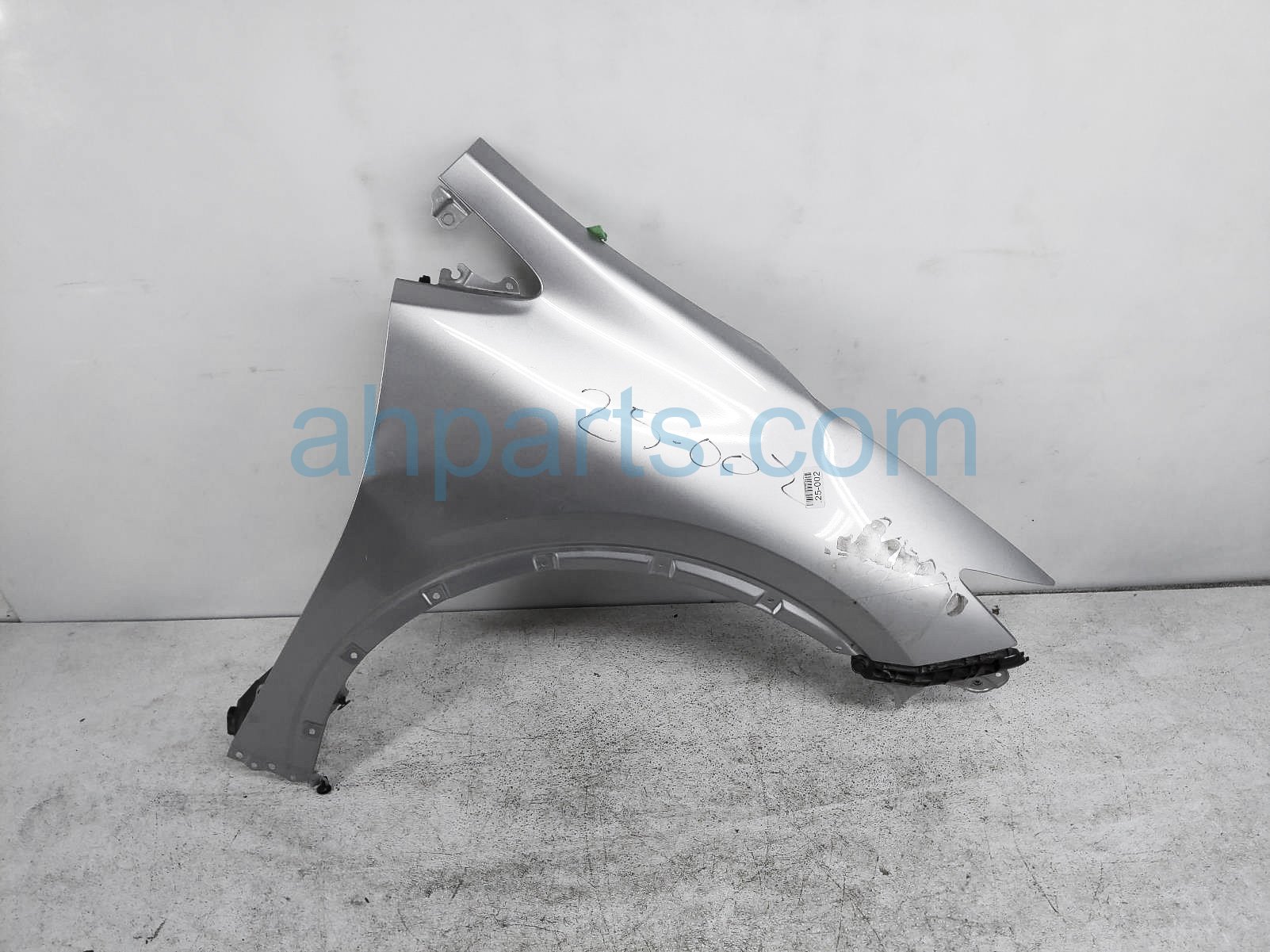 $350 Toyota RH FENDER - SILVER - DENTED $350 Toyota RH FENDER - SILVER - DENTED