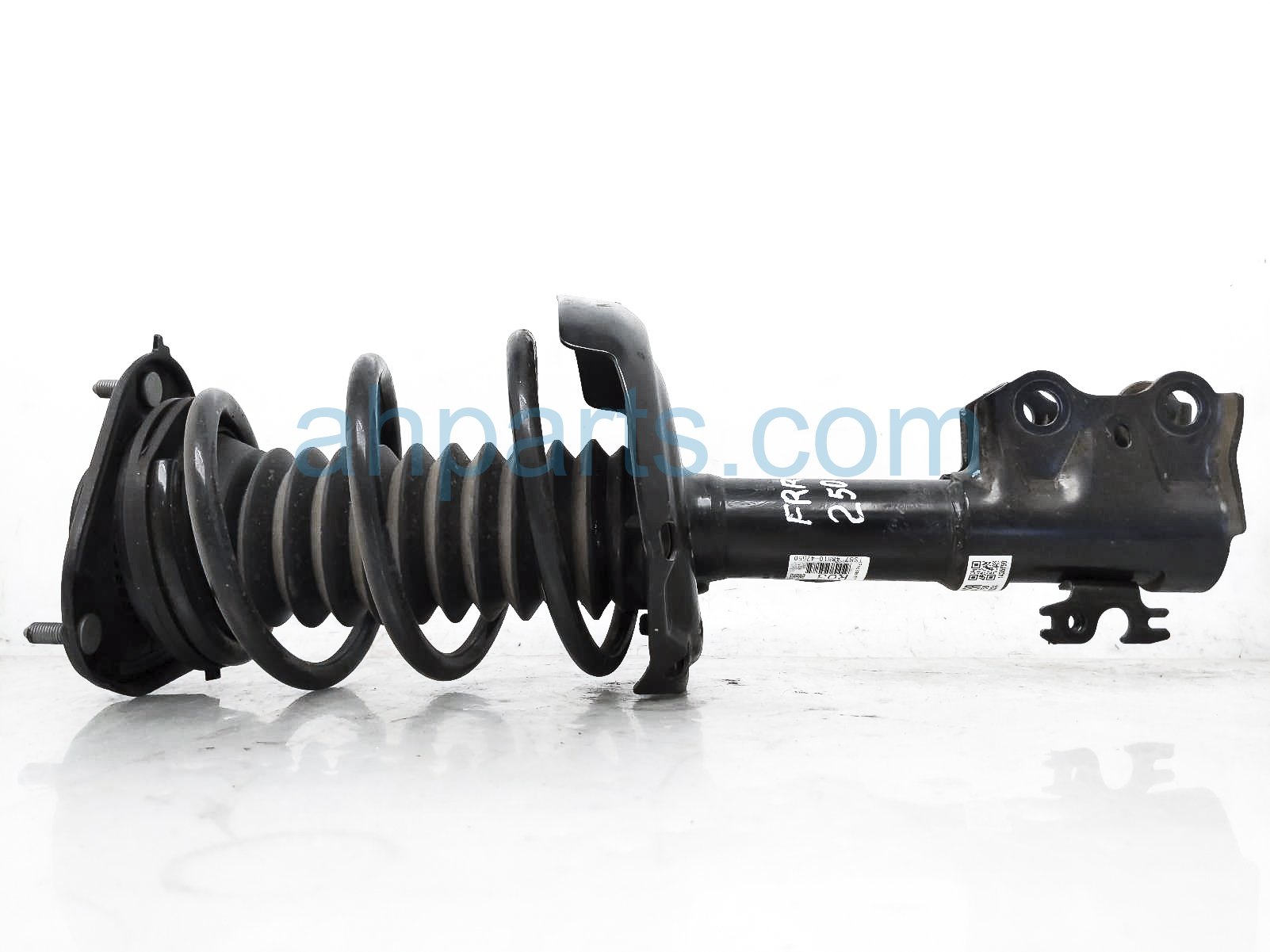 Sold 2024 Toyota Prius Front Passenger Strut + Spring 48510-8Z618