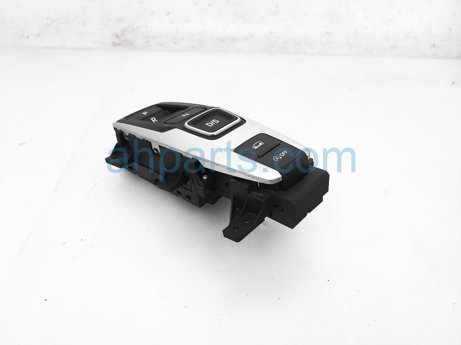 Sold 2022 Honda Passport Shifter Gear Selector Switch Assy 54100