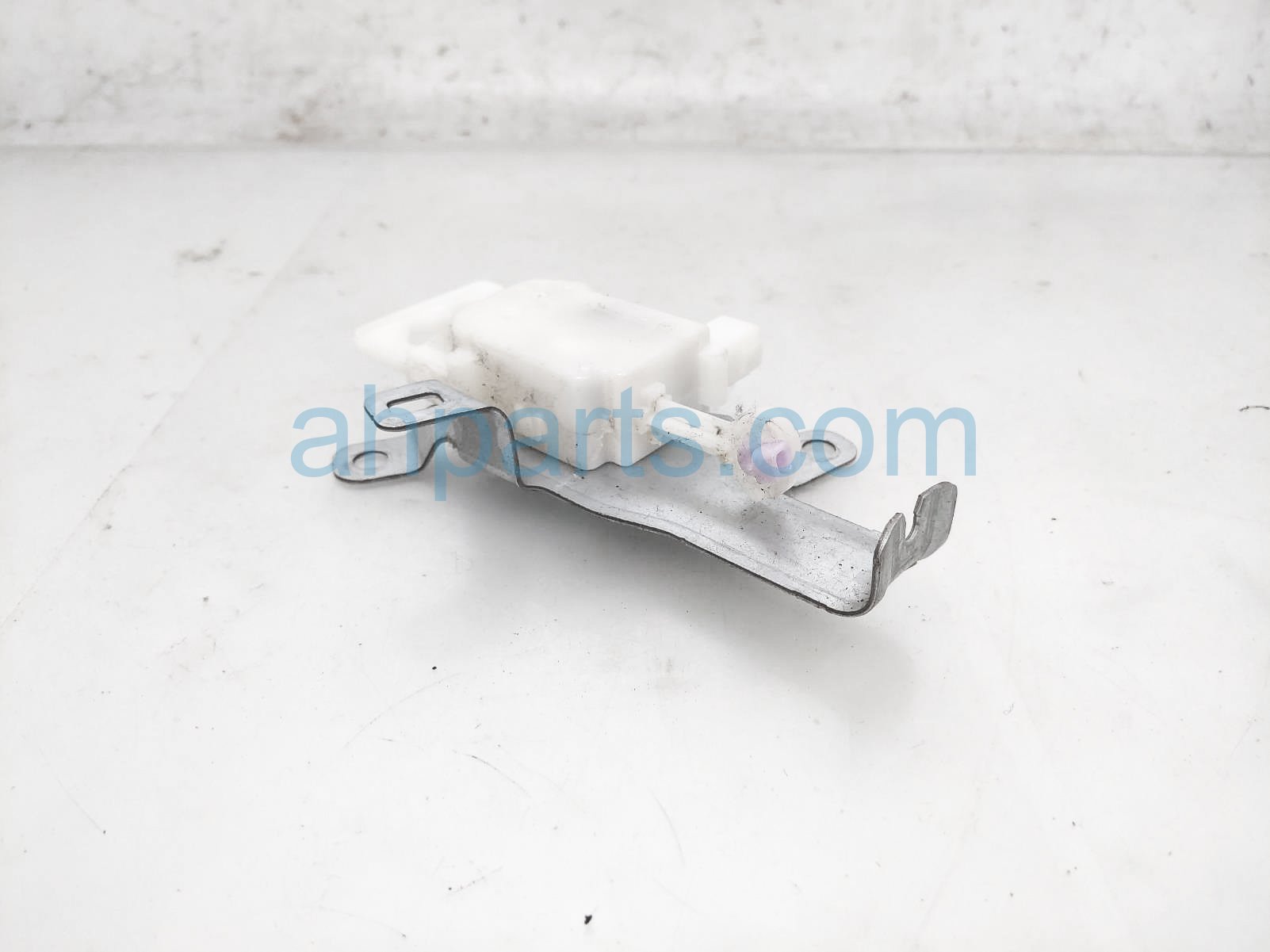 $20 Honda GAS / FUEL DOOR ACTUATOR UNIT $20 Honda GAS / FUEL DOOR ACTUATOR UNIT