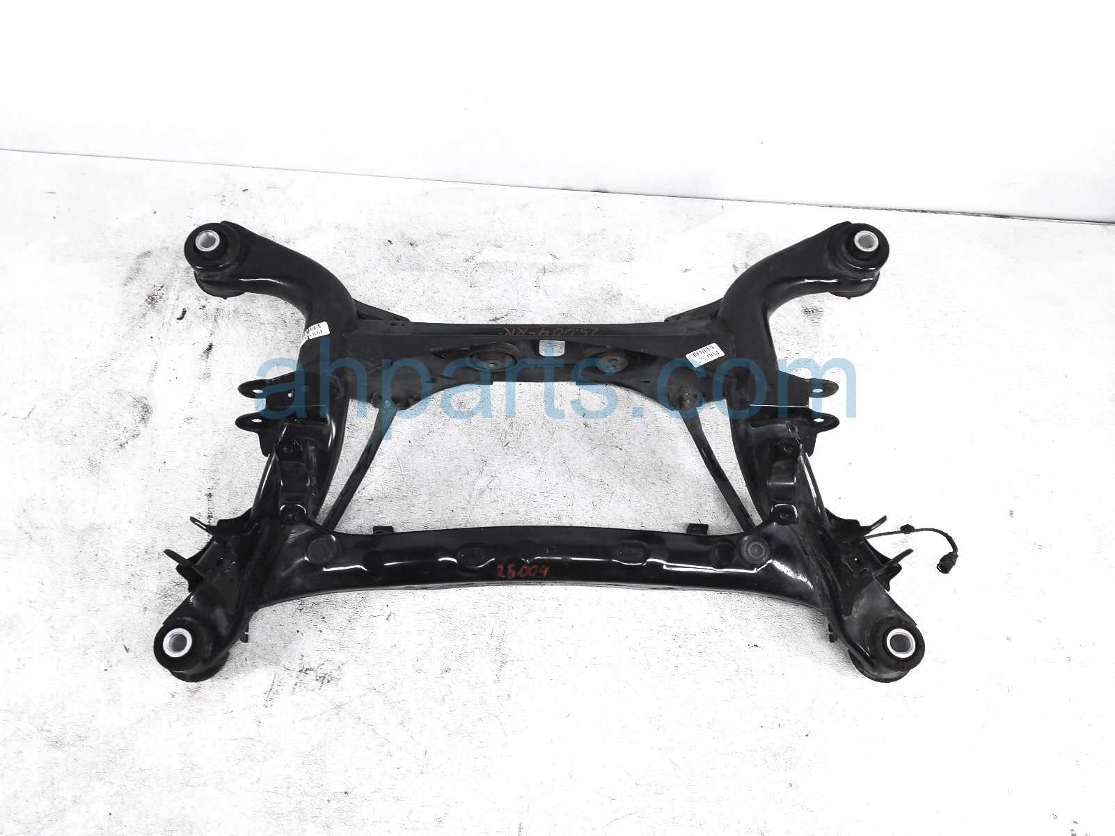 $225 Lexus REAR SUB FRAME / CRADLE - RWD