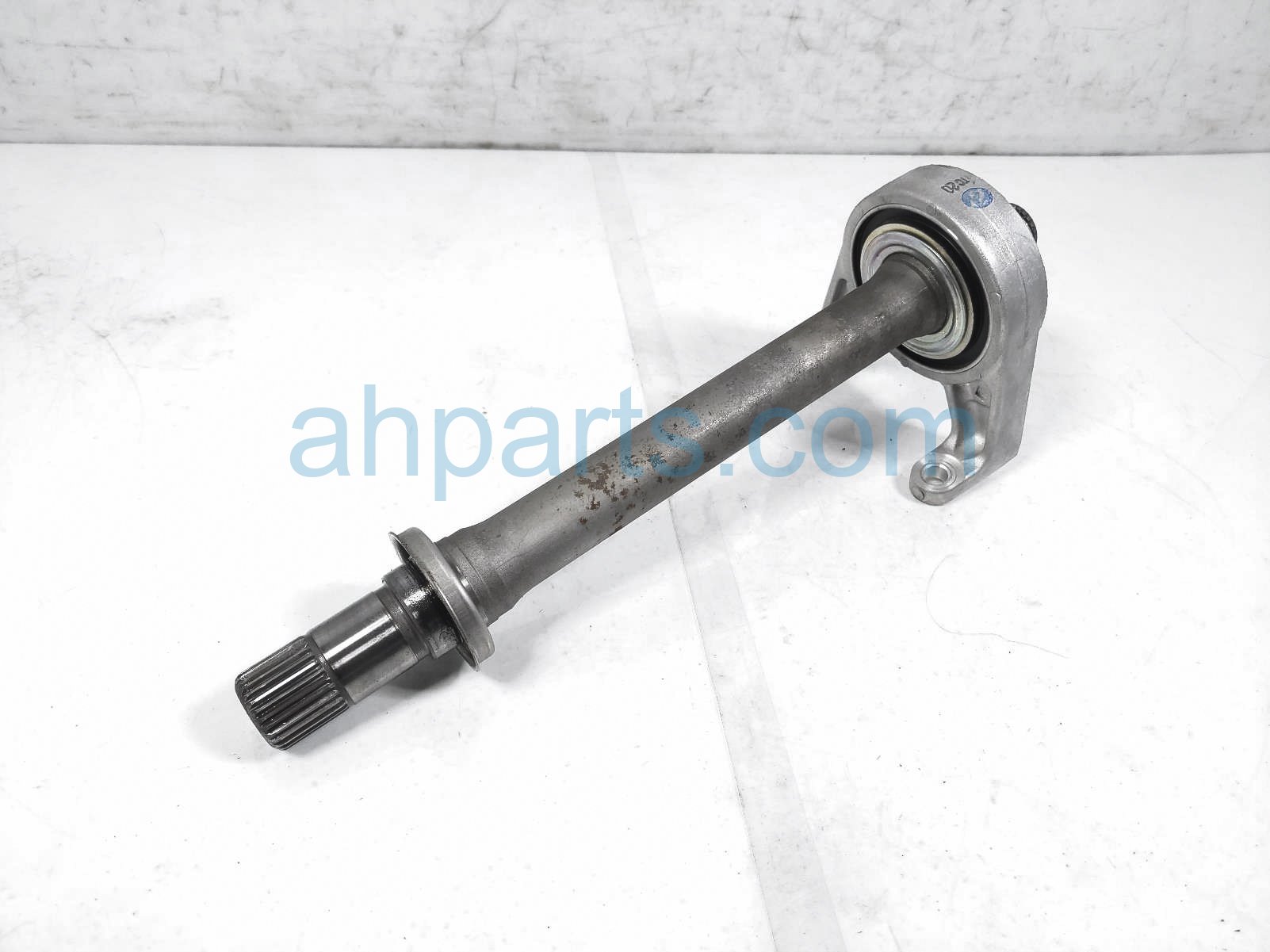 $195 Honda RH INTERMEDIATE JACK SHAFT - MT