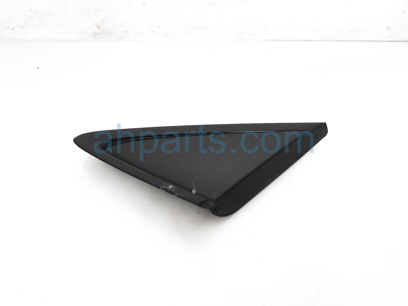 $25 Toyota RR/RH QUARTER PILLAR MOLDING - BLK $25 Toyota RR/RH QUARTER PILLAR MOLDING - BLK