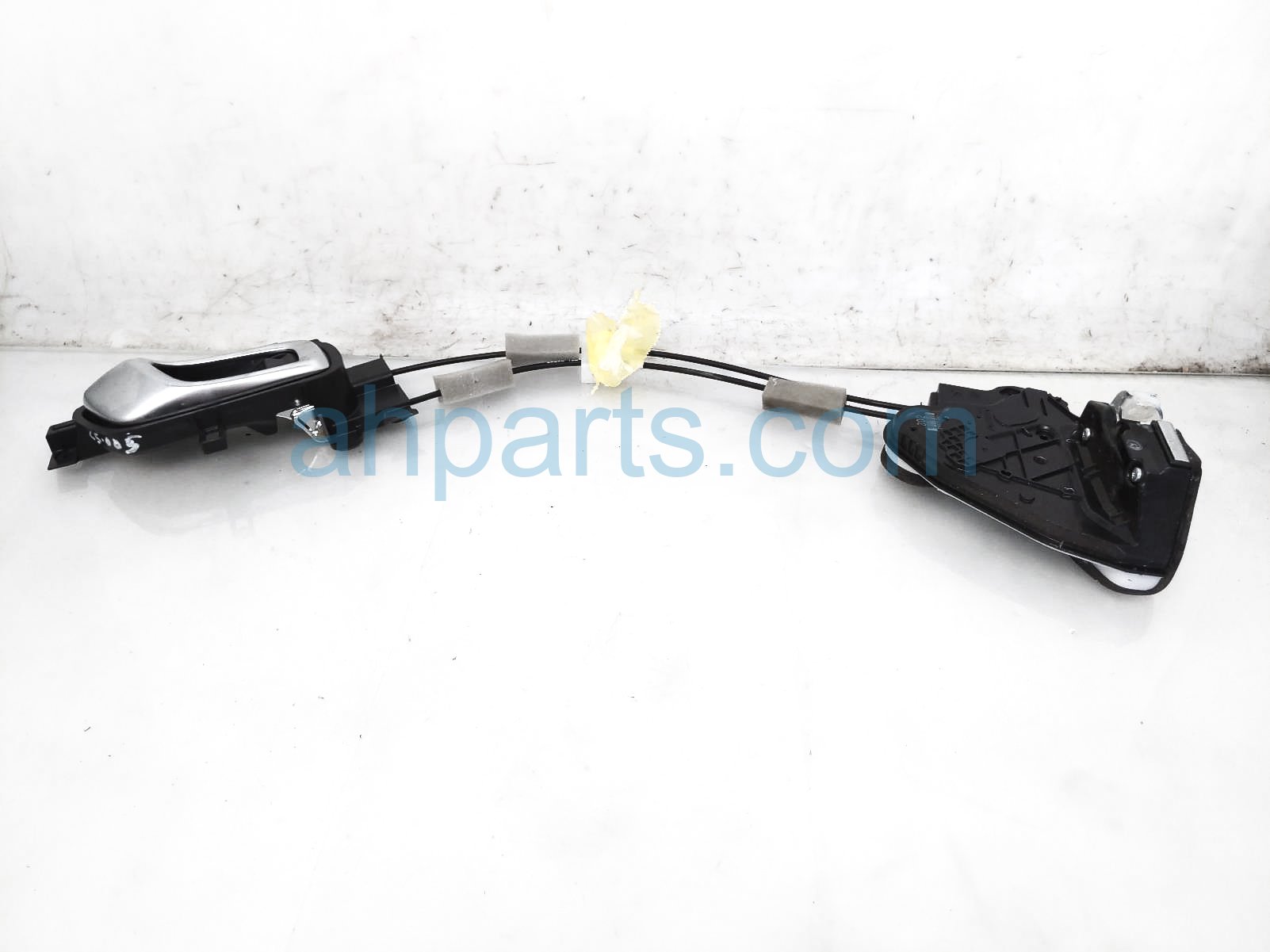 $45 Honda RR/RH DOOR LOCK ACTUATOR W/HANDLE $45 Honda RR/RH DOOR LOCK ACTUATOR W/HANDLE