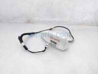 $70 Honda ANTENNA - ROOF MTD - WHITE HOUSING $70 Honda ANTENNA - ROOF MTD - WHITE HOUSING