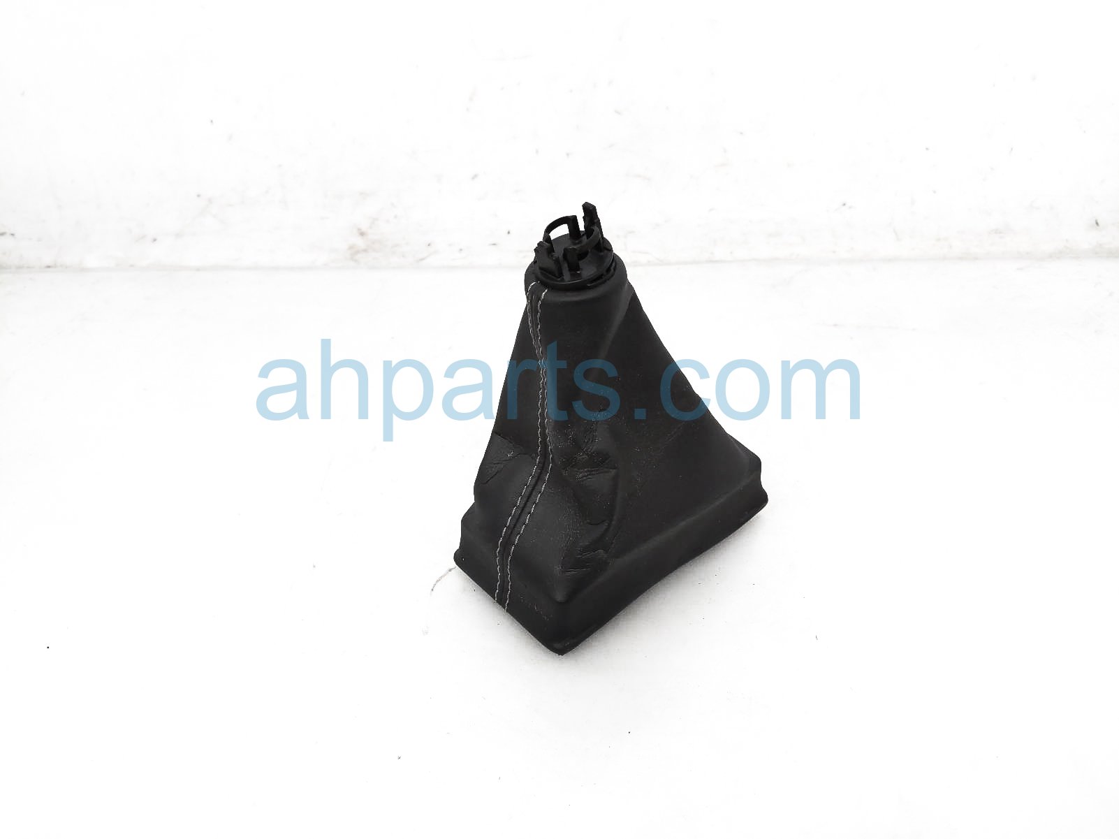 $35 Lexus FLOOR SHIFTER BOOT ONLY - BLACK $35 Lexus FLOOR SHIFTER BOOT ONLY - BLACK