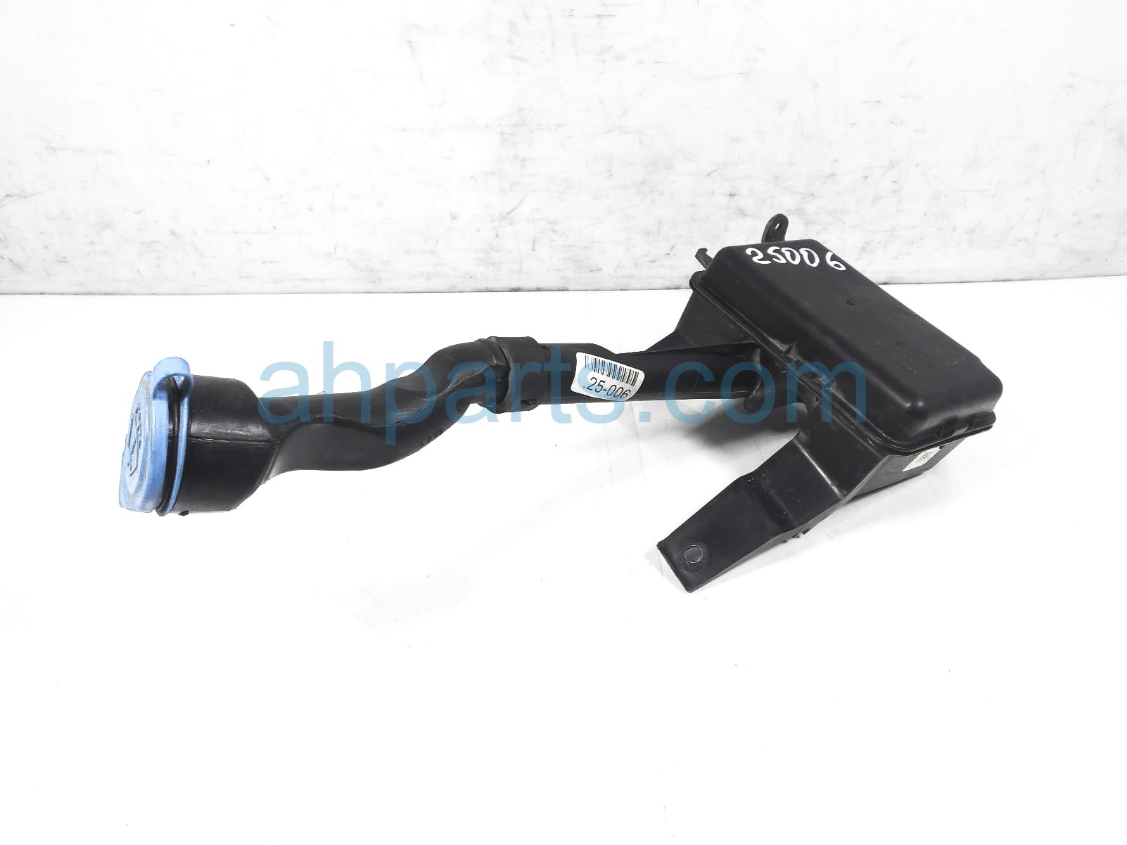 $55 Honda WINDSHIELD WASHER RESERVOIR TANK $55 Honda WINDSHIELD WASHER RESERVOIR TANK