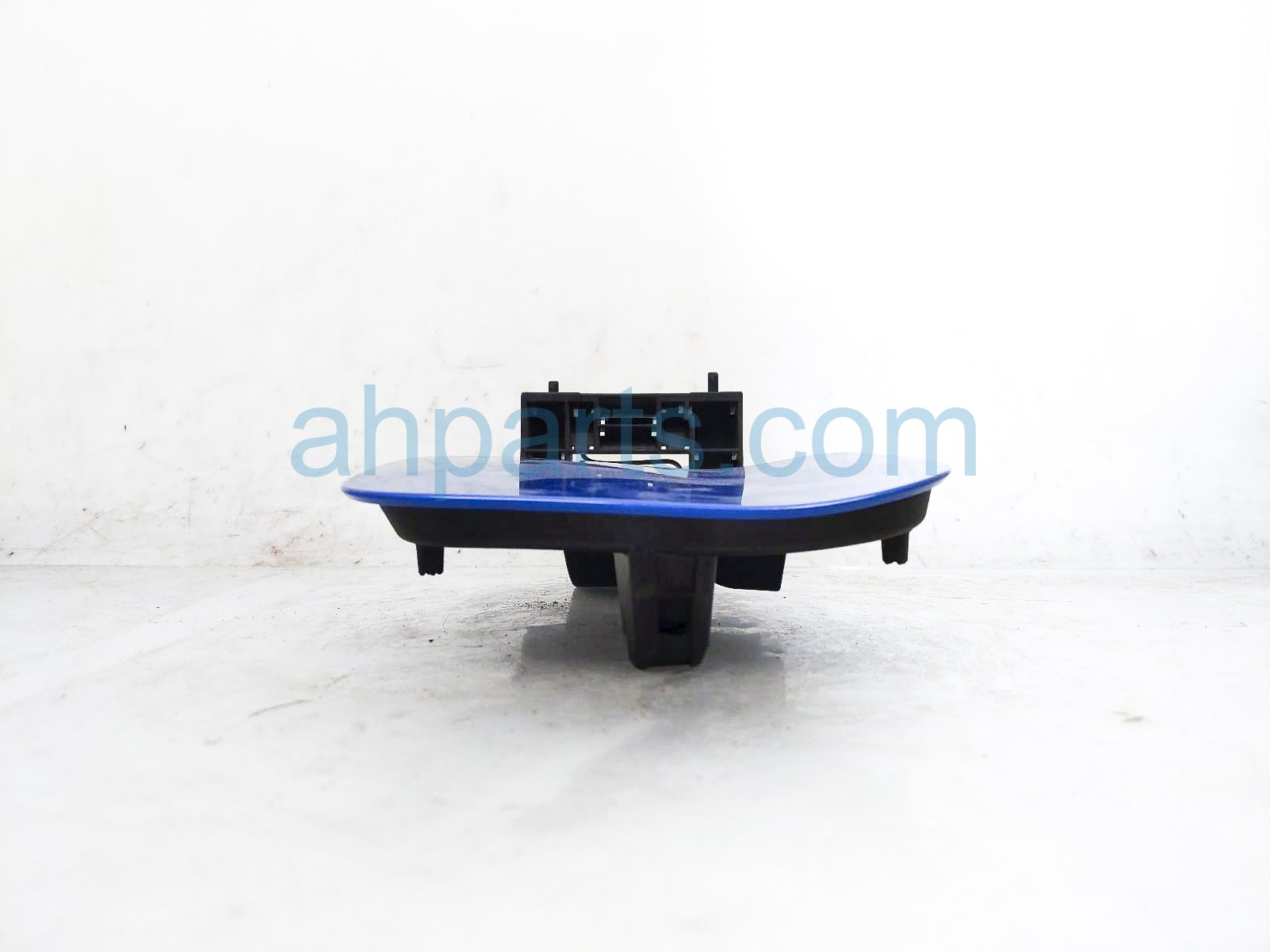 Sold 2022 Nissan Versa Gas / Fuel Filler Door - Blue - Sdn 78834