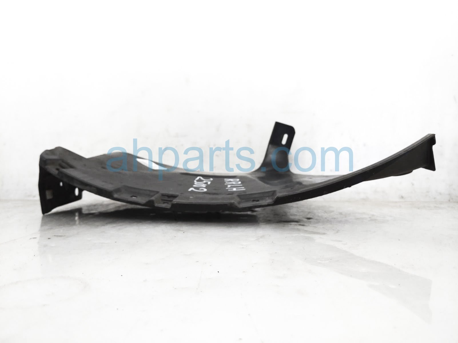Sold 2024 Toyota Prius Rear Driver Inner Bumper Seal - Le 52592-47100