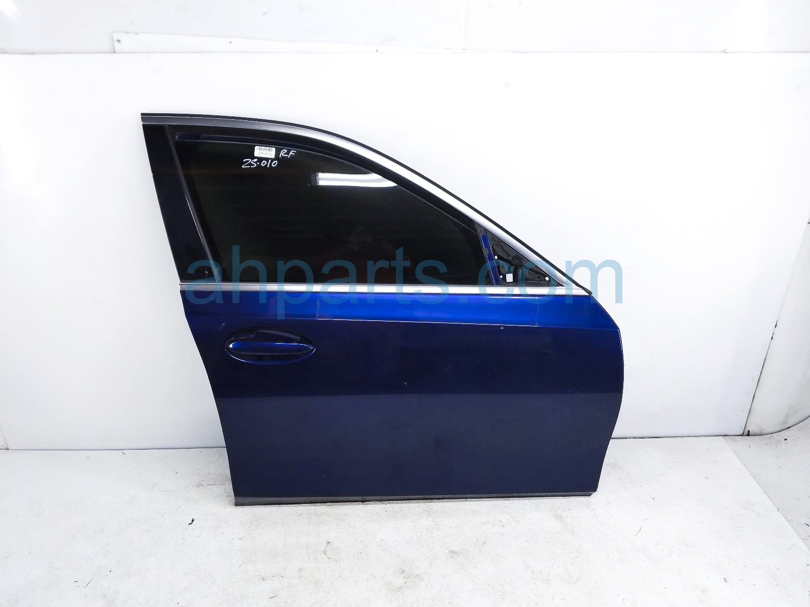 $850 BMW FR/RH DOOR - BLUE - NO MIRROR/TRIM $850 BMW FR/RH DOOR - BLUE - NO MIRROR/TRIM