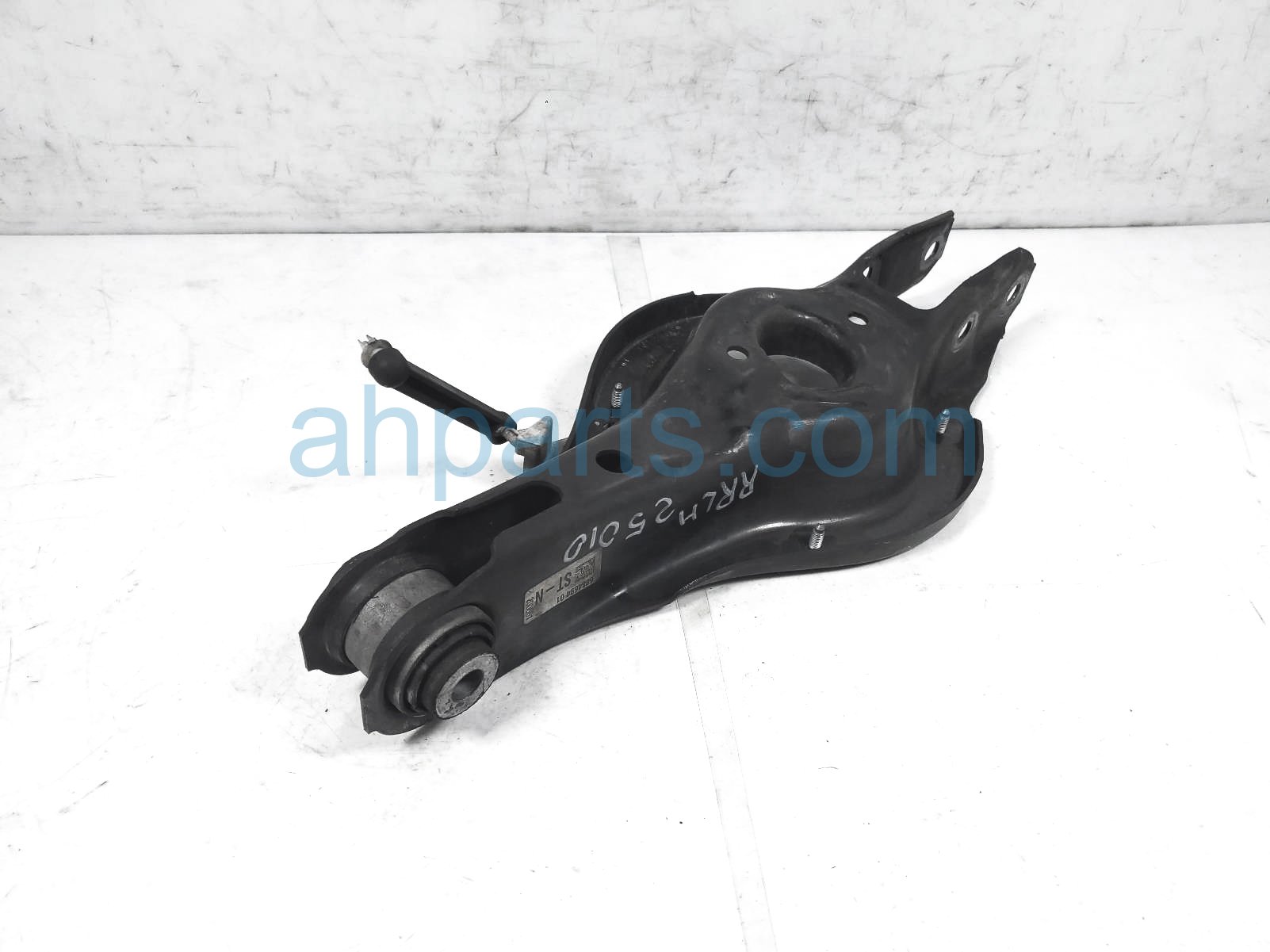 $50 BMW RR/LH SPRING SEAT CONTROL ARM $50 BMW RR/LH SPRING SEAT CONTROL ARM