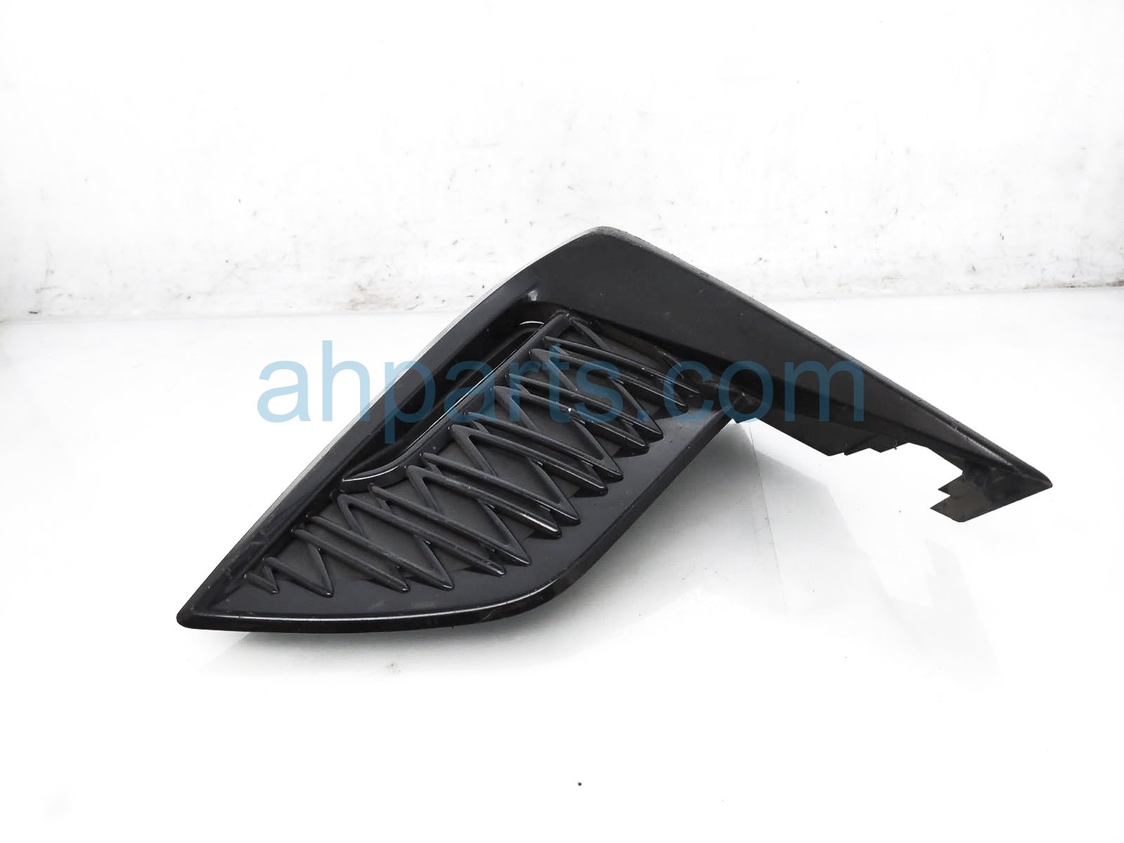 $39 Lexus LH SIDE FRONT END GRILLE COVER - BLK $39 Lexus LH SIDE FRONT END GRILLE COVER - BLK
