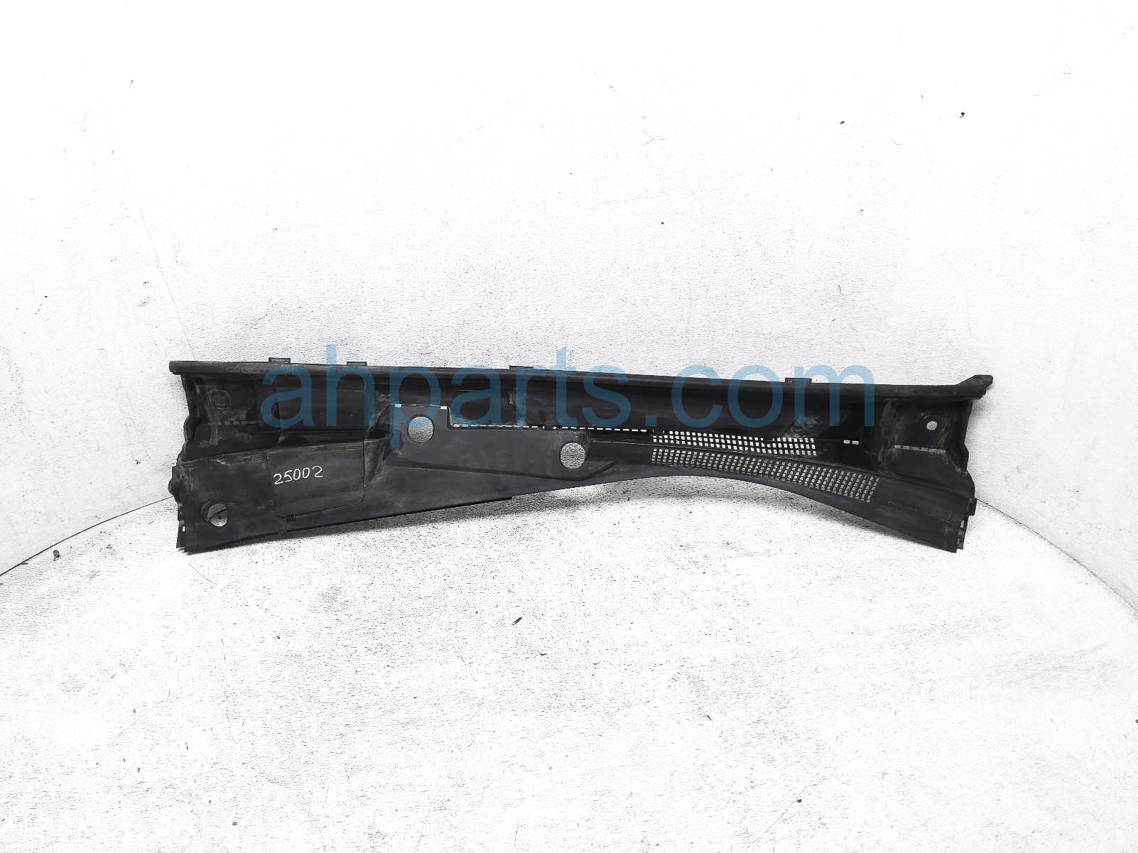 $249 Toyota WINDSHIELD COWL PLASTIC PANEL - LE $249 Toyota WINDSHIELD COWL PLASTIC PANEL - LE