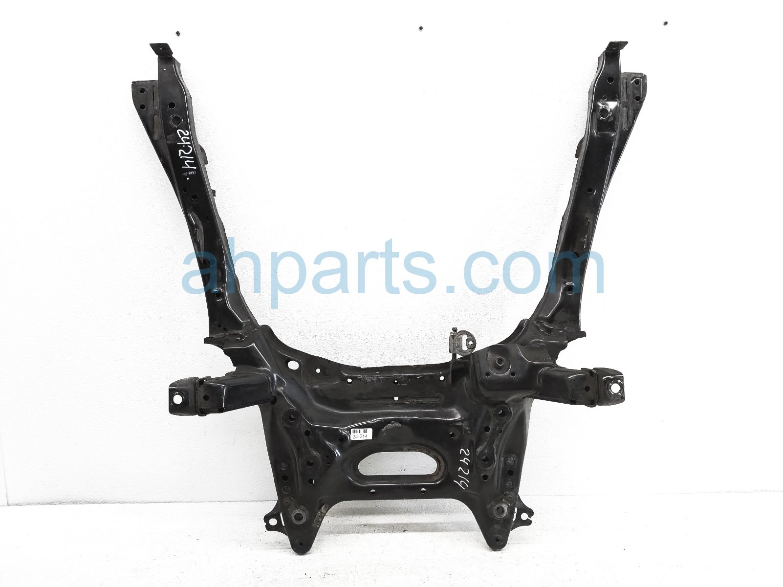 Sold 2018 Honda CR-V Crossmember Front Sub Frame / Cradle - Awd