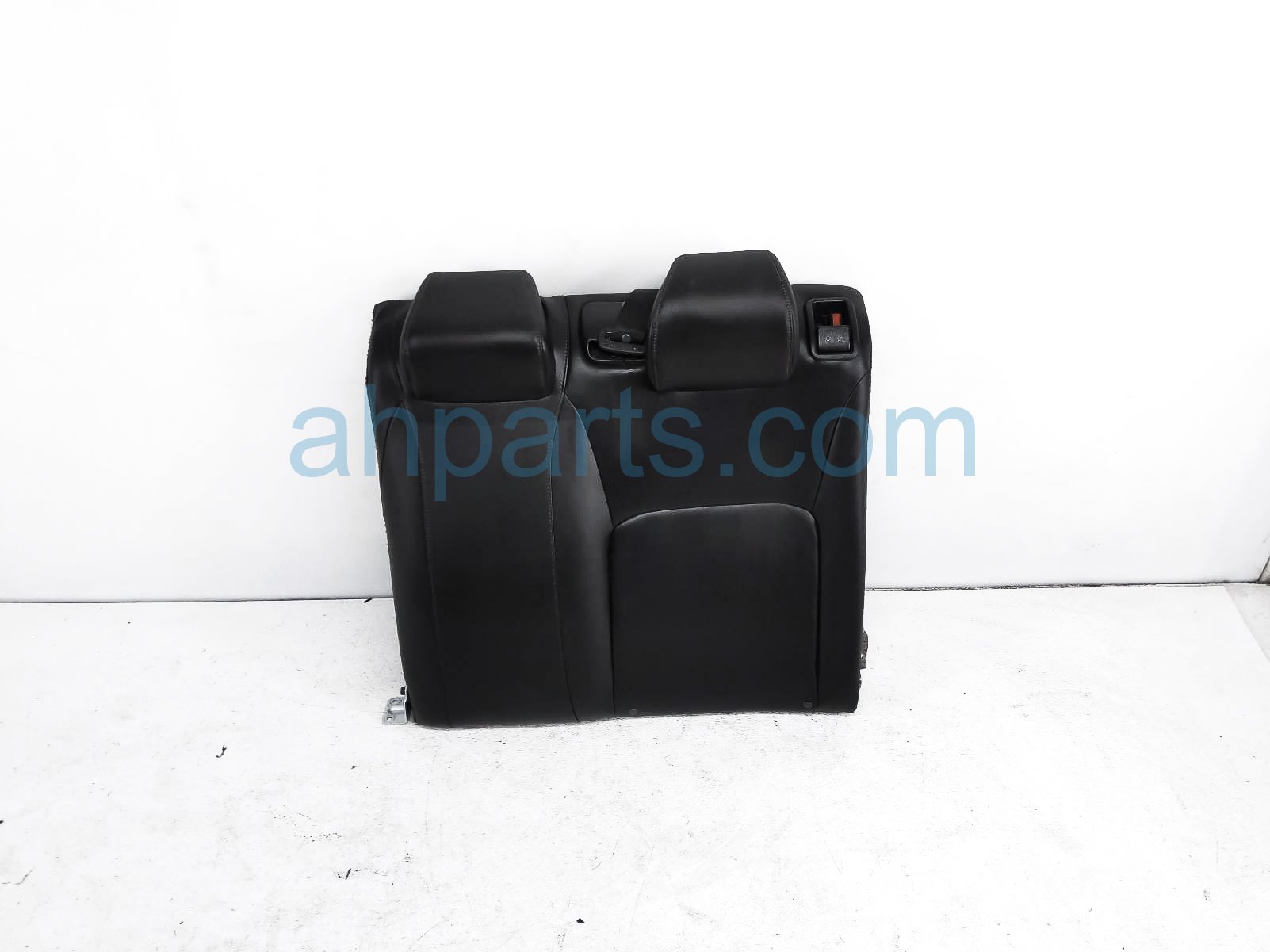 $150 Acura RR/LH UPPER SEAT CUSHION - BLK LTHR $150 Acura RR/LH UPPER SEAT CUSHION - BLK LTHR