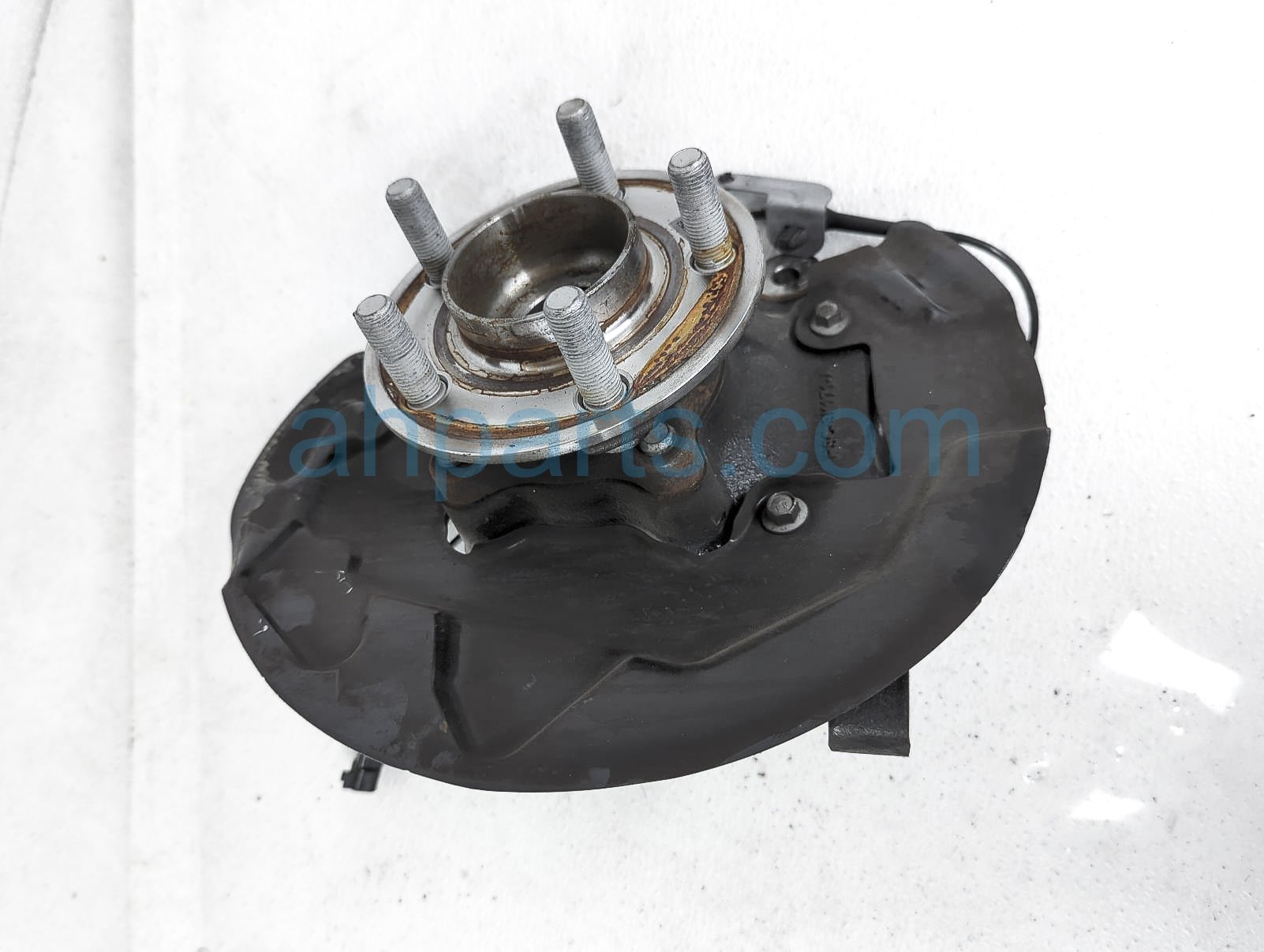 Sold 2024 Ford Mustang Front Driver Spindle Knuckle Hub PR3Z-3K186-A