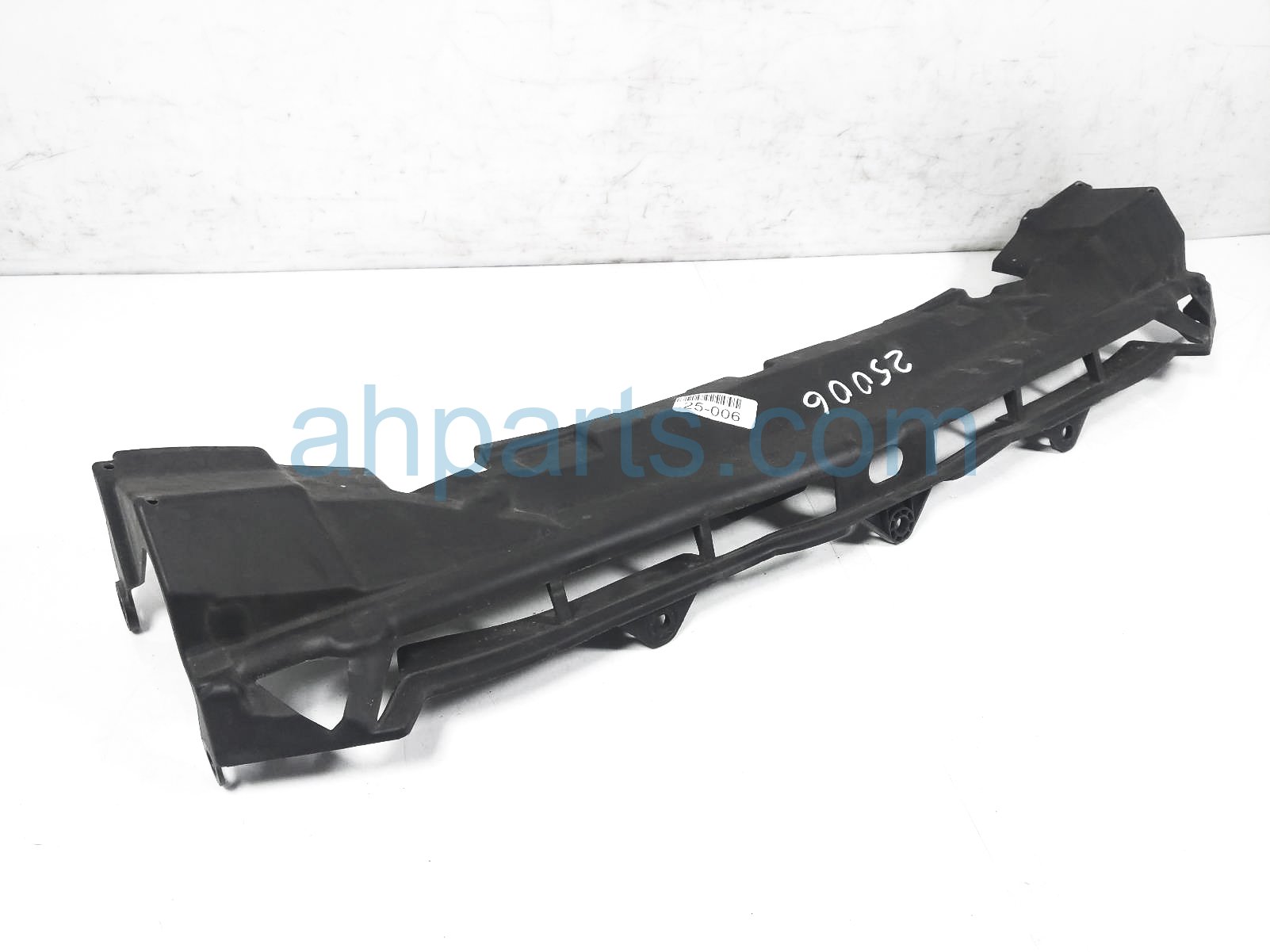 $20 Honda FRONT UPPER SUPPORT HOUSING DUCT $20 Honda FRONT UPPER SUPPORT HOUSING DUCT