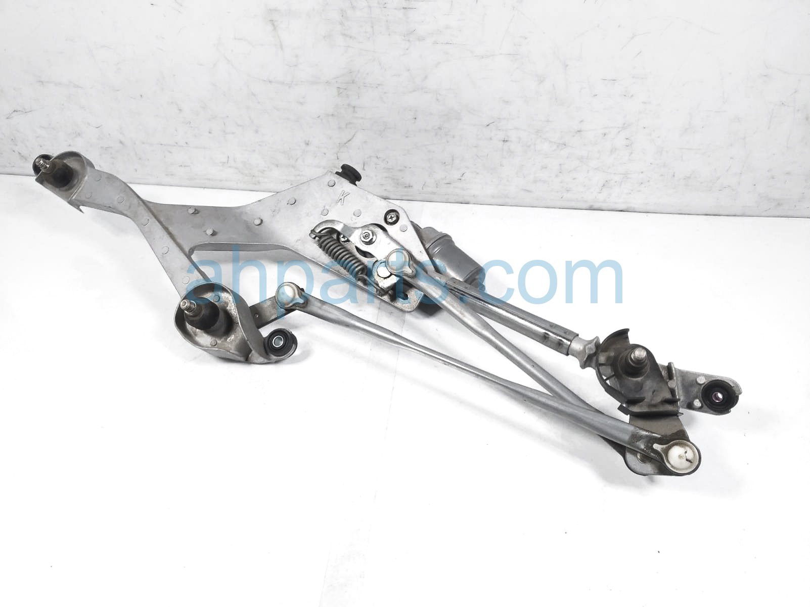 $149 Toyota WINDSHIELD WIPER MOTOR W/ARM ASSY $149 Toyota WINDSHIELD WIPER MOTOR W/ARM ASSY