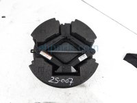 $99 Toyota SCISSOR JACK W/FOAM HOLDER $99 Toyota SCISSOR JACK W/FOAM HOLDER