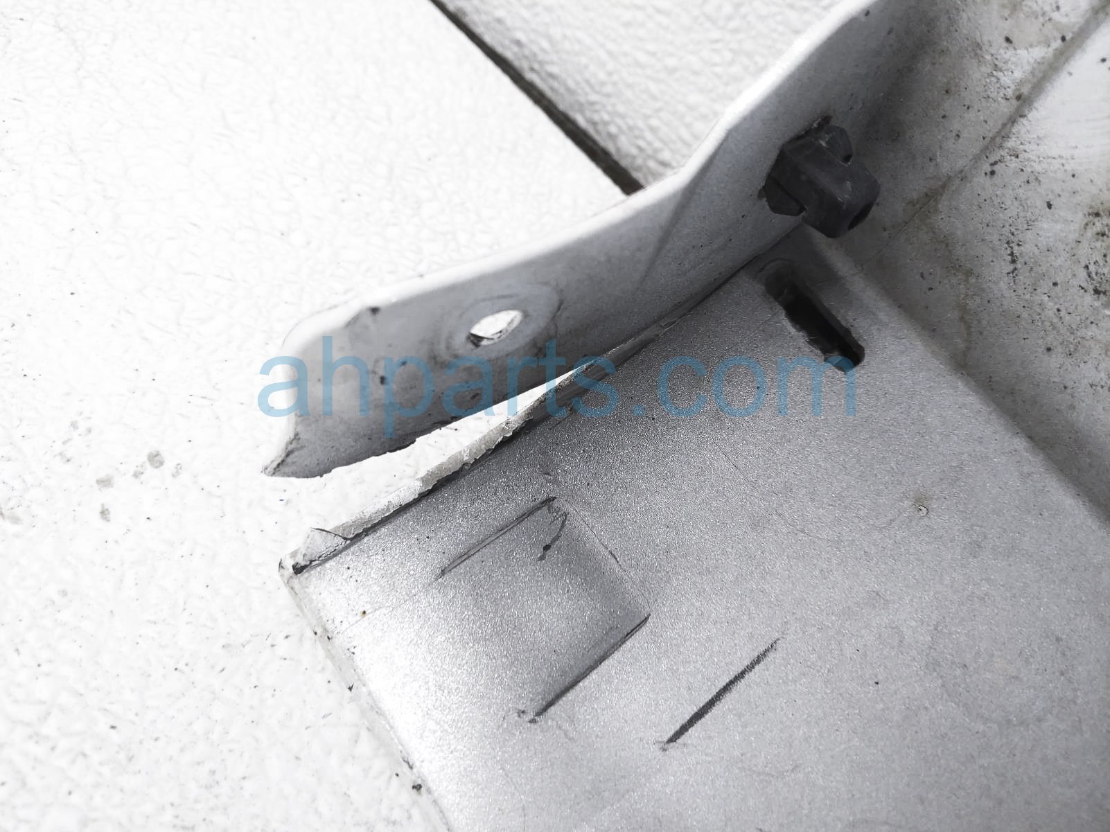 Sold 2022 Toyota Corolla Rocker Trim Driver Side Skirt / Molding