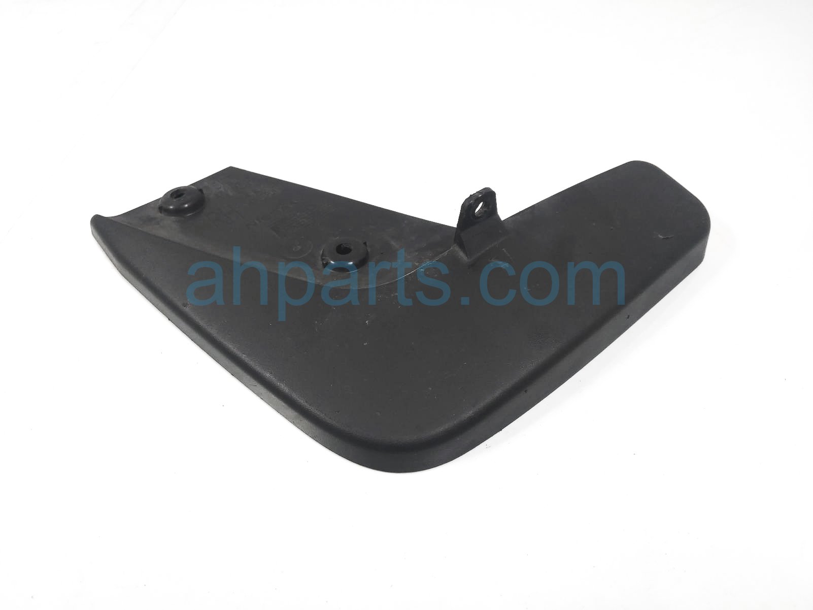 $20 Nissan RR/RH MUD GUARD - FORWARD * $20 Nissan RR/RH MUD GUARD - FORWARD *