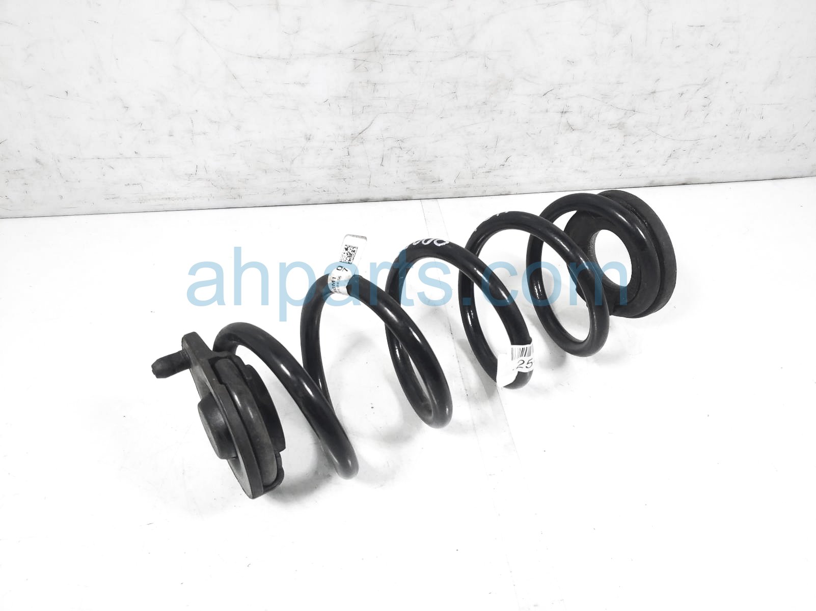 $25 Honda RR/LH COIL SPRING - EX $25 Honda RR/LH COIL SPRING - EX