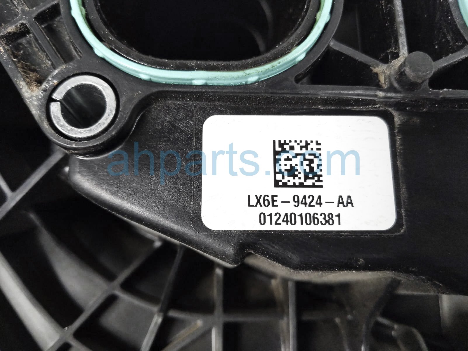 Sold 2024 Ford Maverick Intake Manifold - 2.5l Hybrid LX6Z-9424-A,