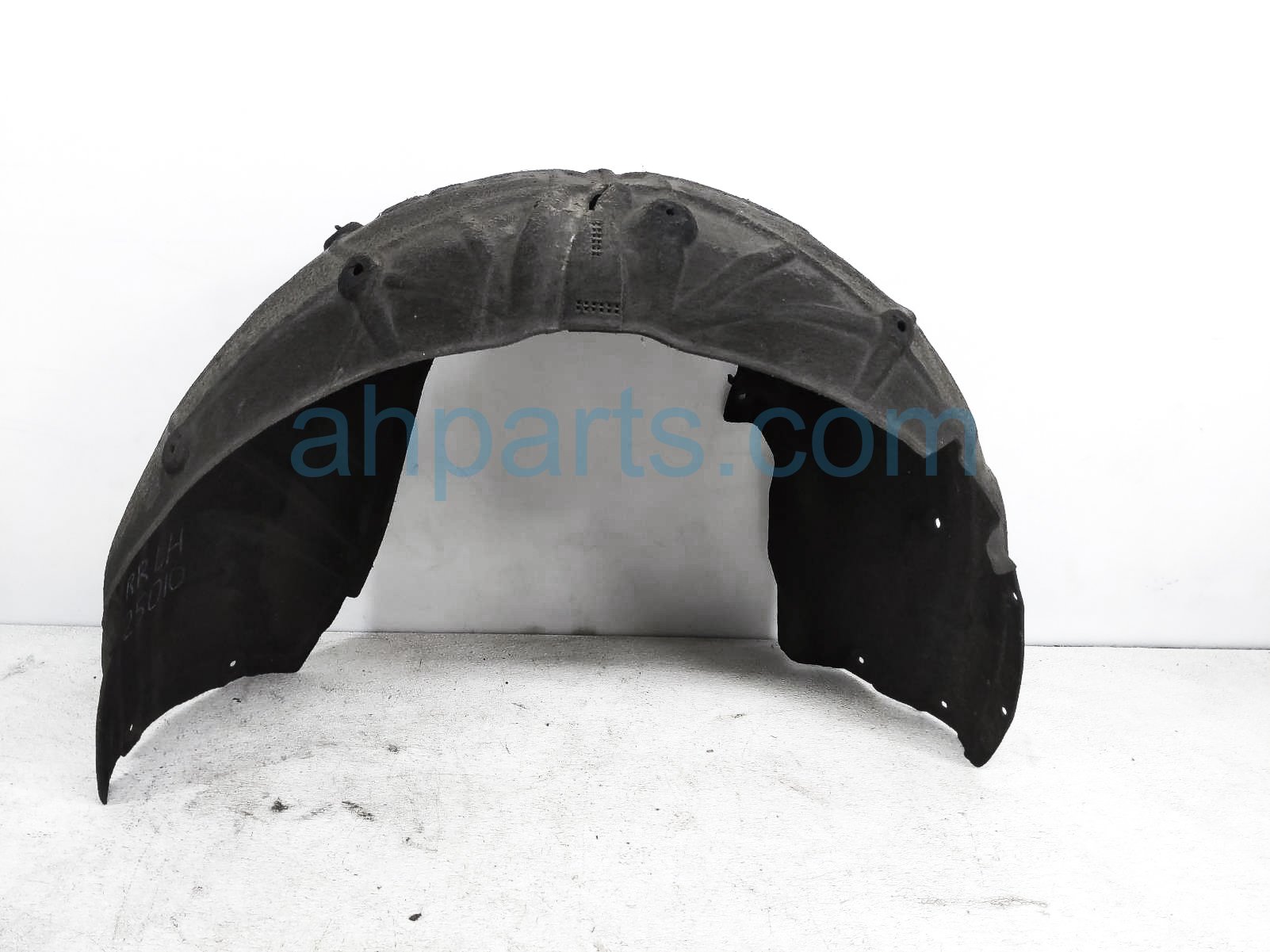 $75 BMW RR/LH INNER FENDER LINER $75 BMW RR/LH INNER FENDER LINER