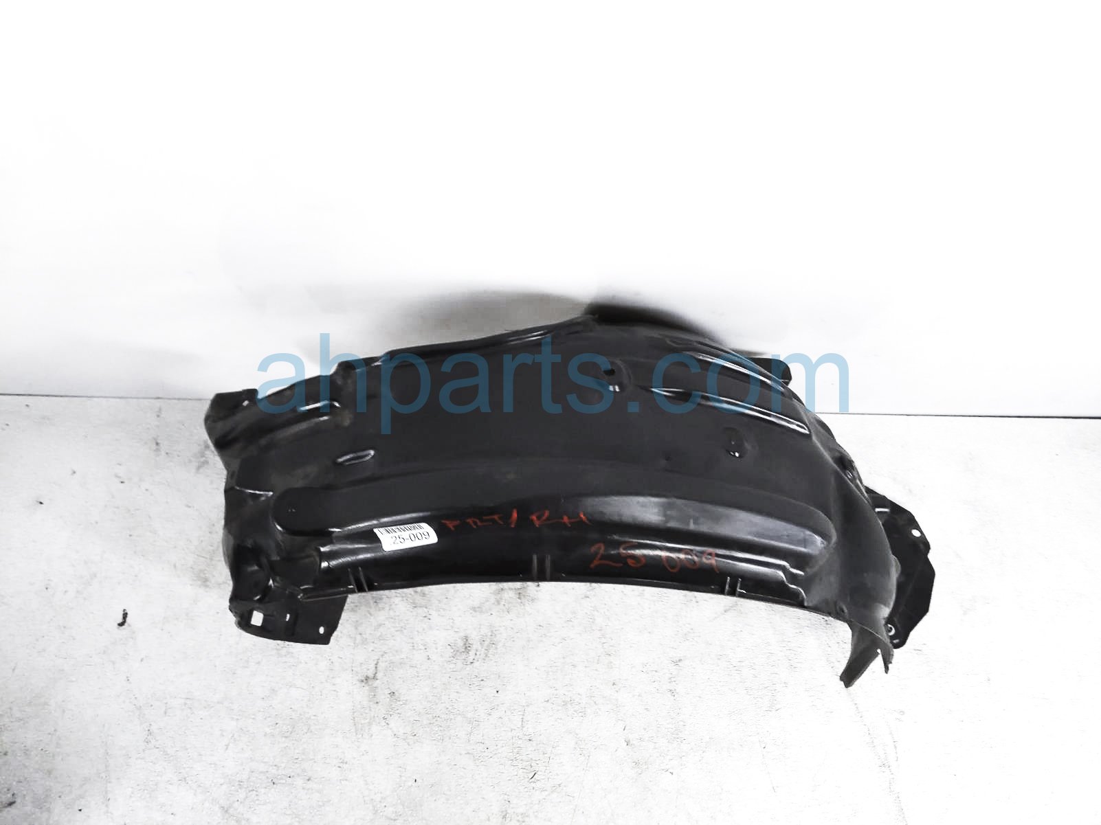 Sold 2024 Toyota Gr86 Front Passenger Inner Fender Liner SU003-09278
