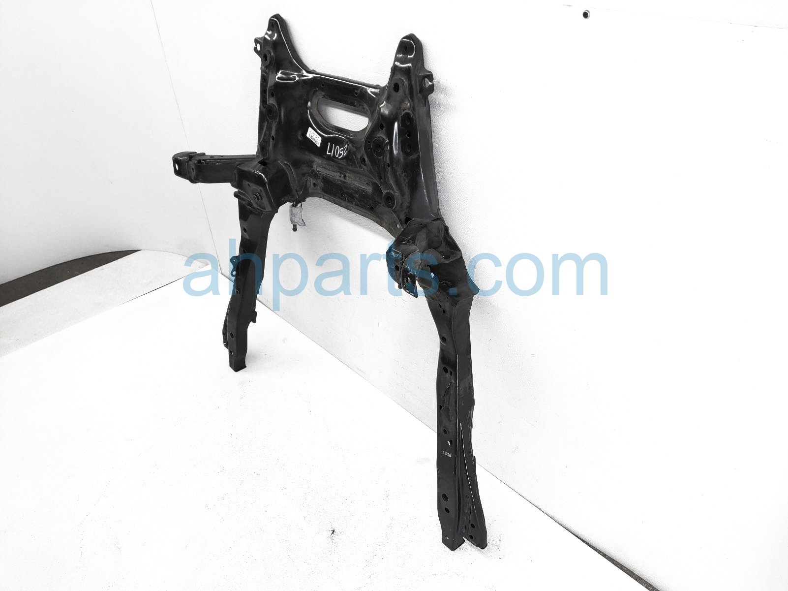 Sold 2018 Honda CR-V Crossmember Front Engine Sub Frame / Cradle