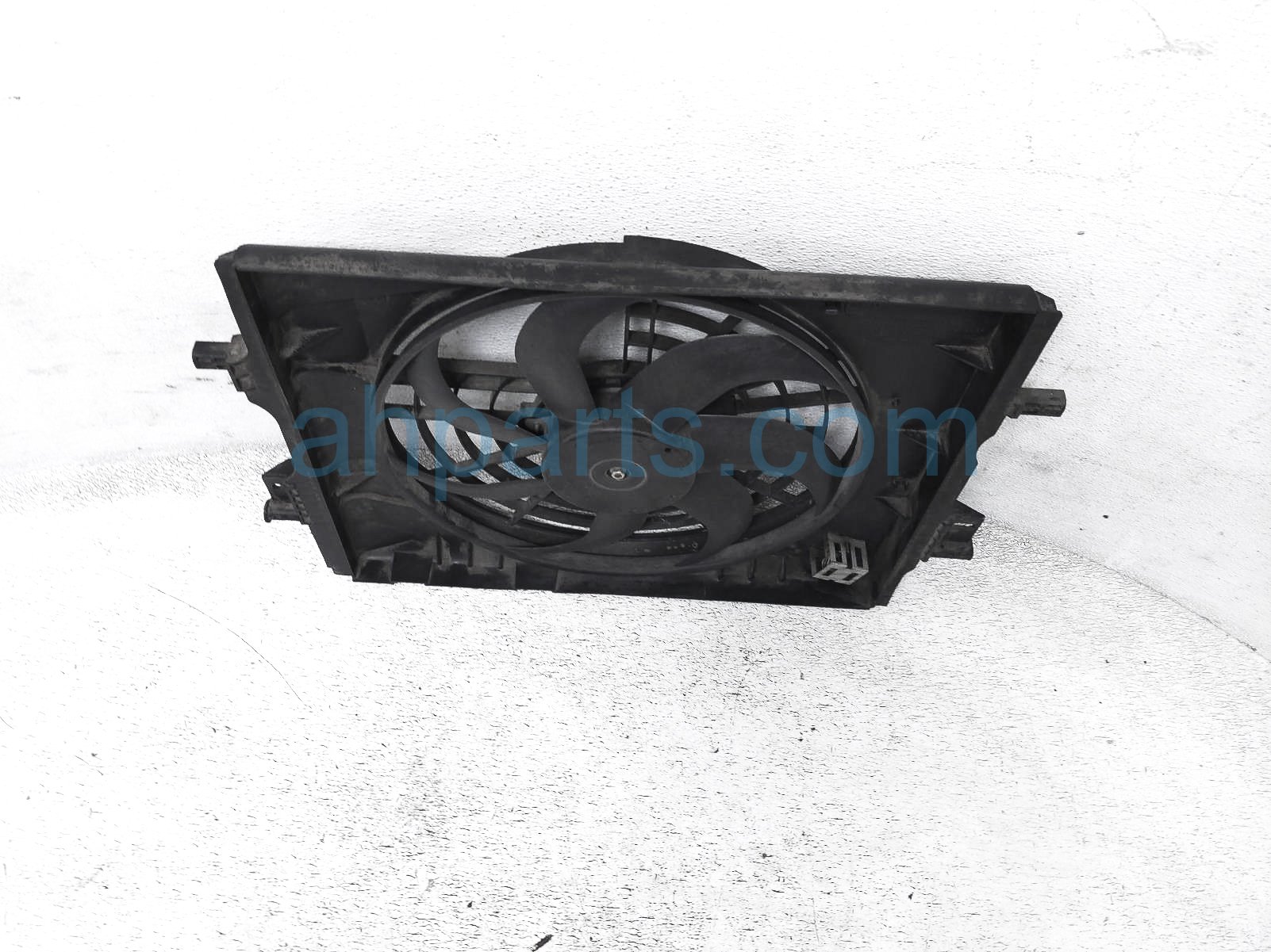 $200 Nissan RADIATOR FAN ASSEMBLY $200 Nissan RADIATOR FAN ASSEMBLY