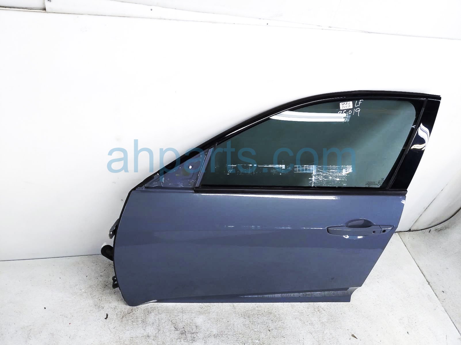 Sold 2019 Honda Civic Front Driver Door - Grey - No Mirror/trim