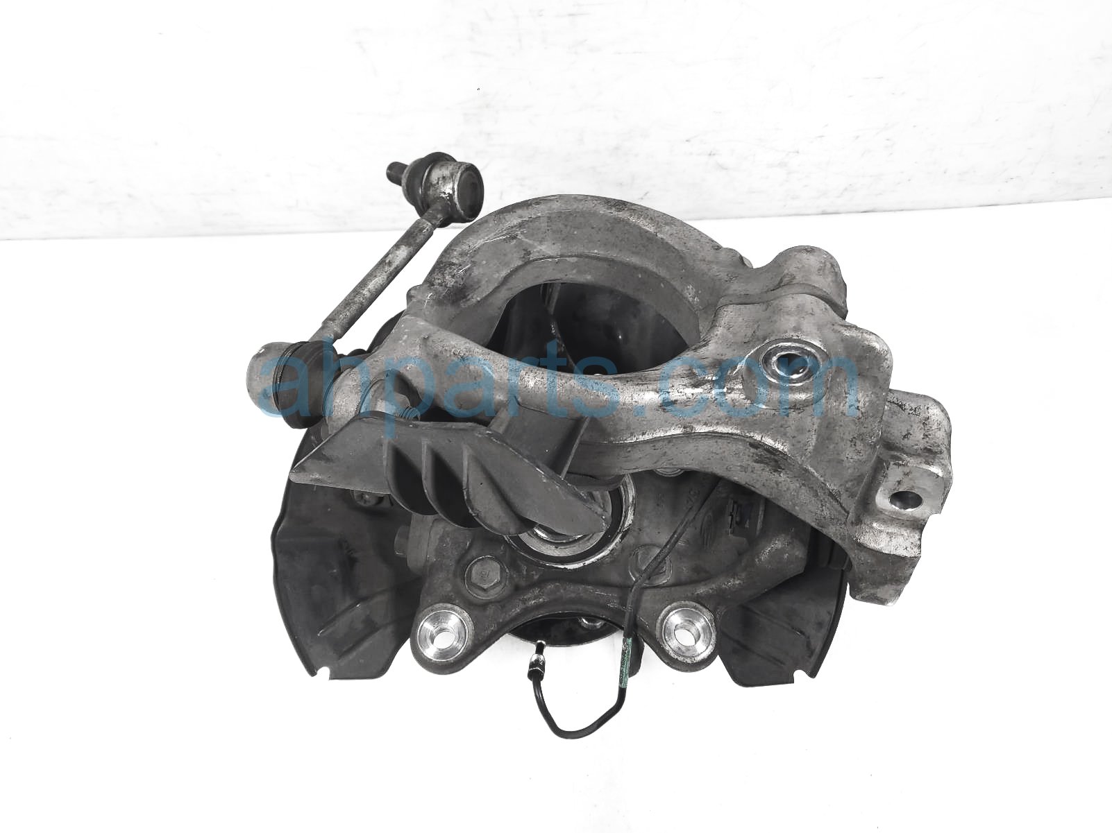 Sold 2019 Honda Civic Front Driver Spindle Knuckle Hub - Type R