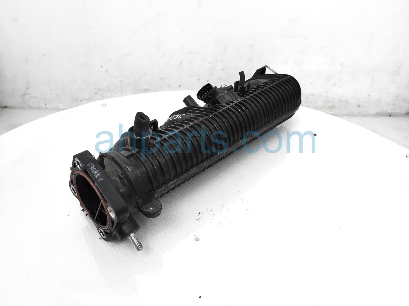 Sold 2019 Honda Civic Intake Manifold - Type R 17100-RPY-G01,