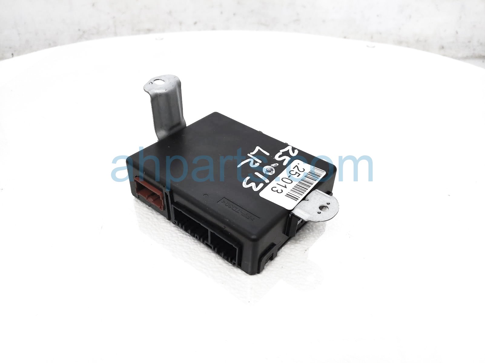 $39 Acura POWER TAILGATE CONTROL UNIT $39 Acura POWER TAILGATE CONTROL UNIT