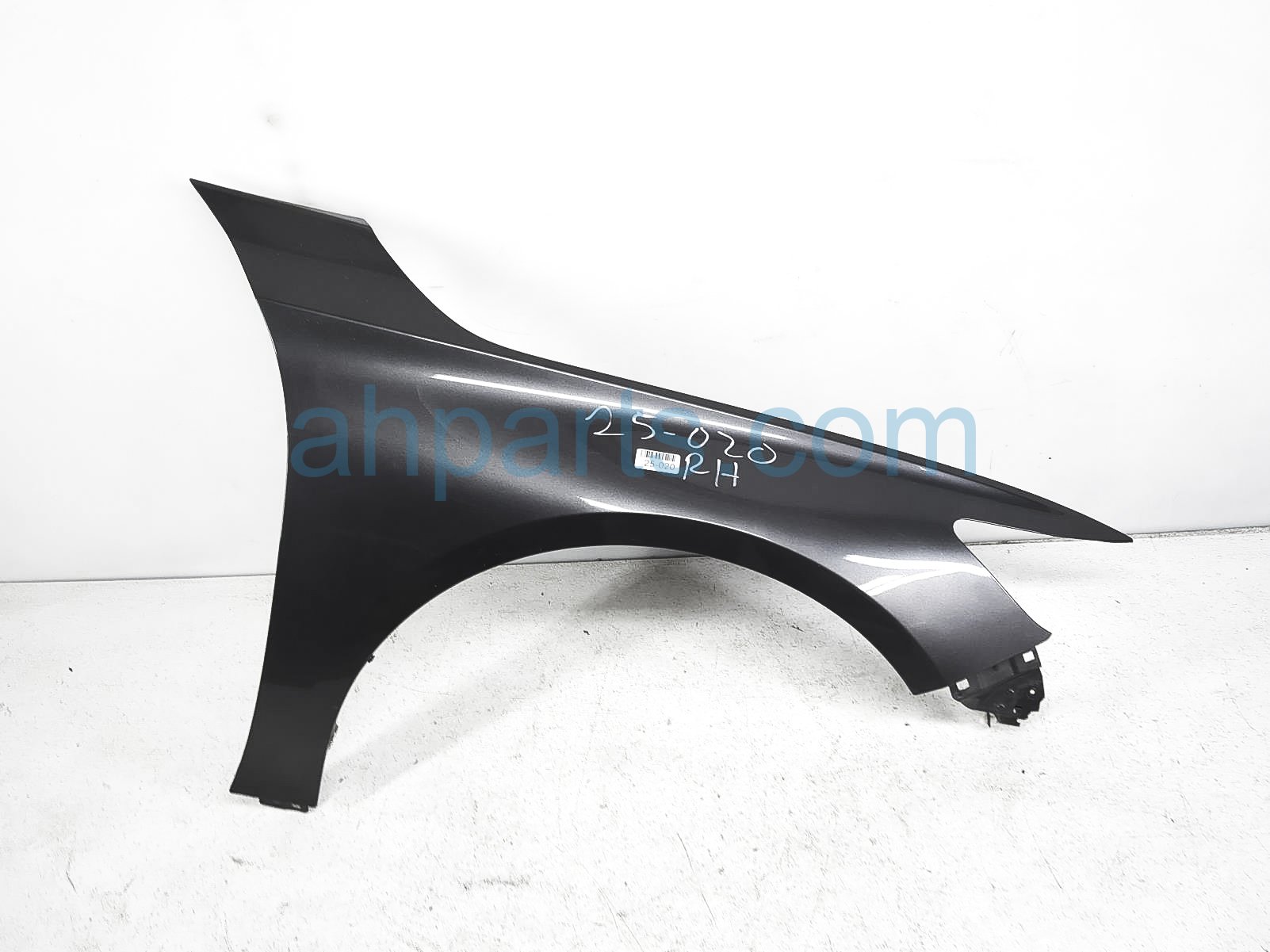 $275 Honda RH FENDER - GREY $275 Honda RH FENDER - GREY