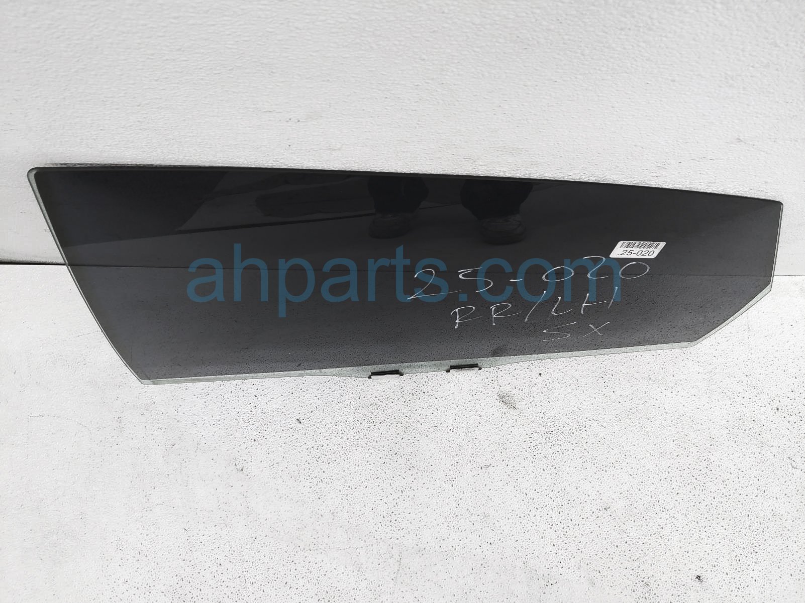 thumbnail image 2 of Left Rear Door Glass For Honda Civic – Green Tint, Direct Fit (2001-2005, OEM# 73450-S5A-J21) 2 of 3