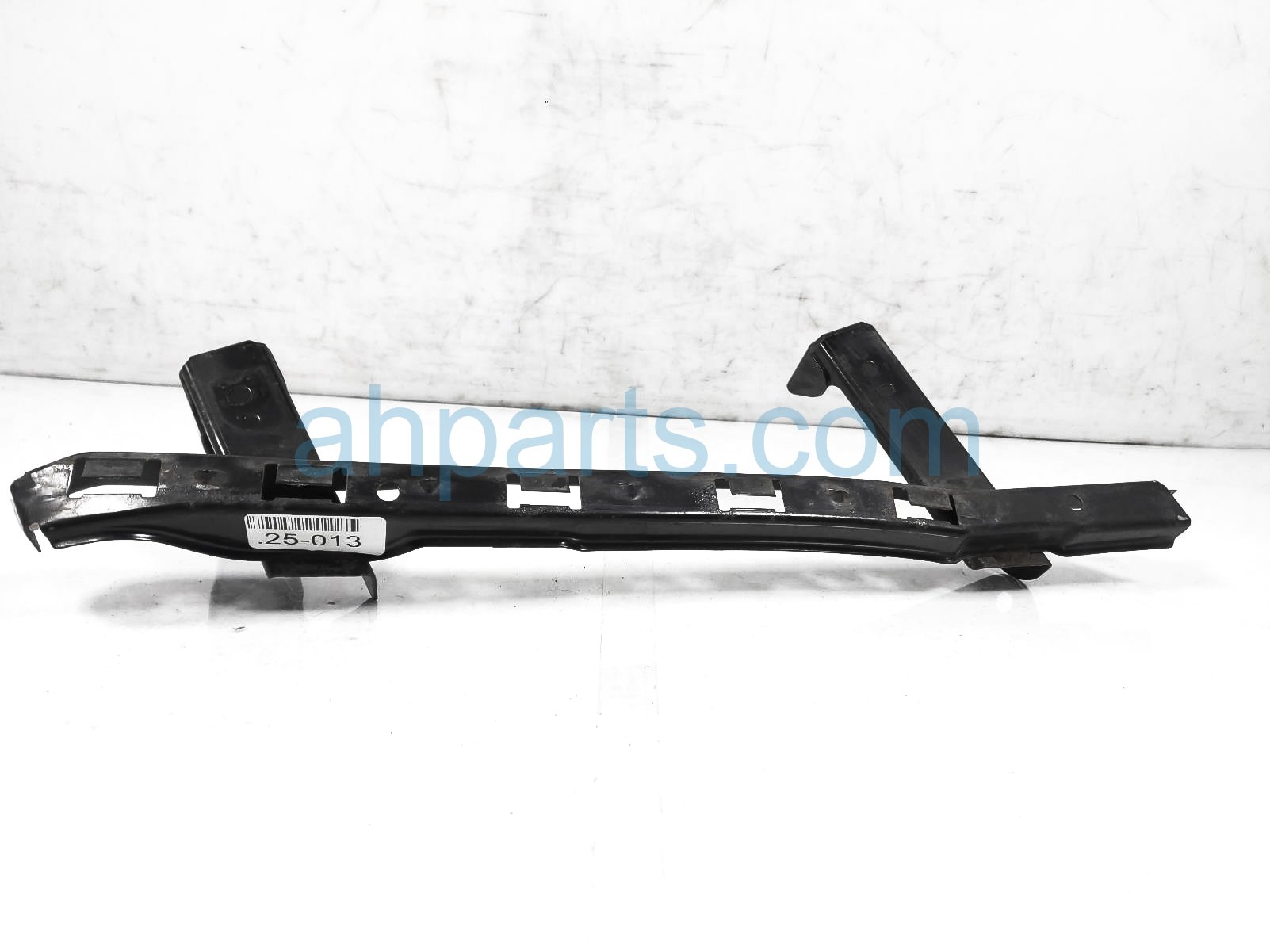 まるはちゅ　1204040 Sold 2015 Acura MDX Front Passenger Headlamp Bracket 71140-TZ5-A00